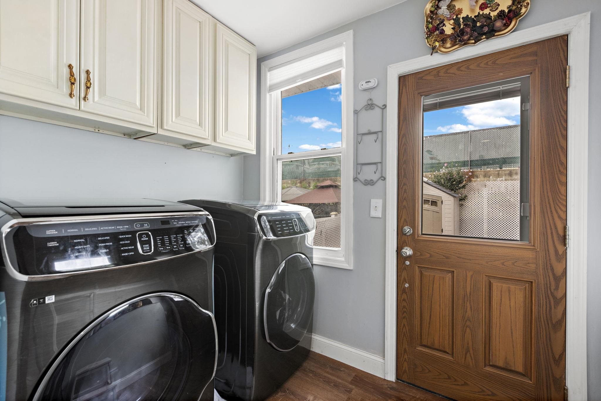 217 HIGHWOOD AVE Unit: 1