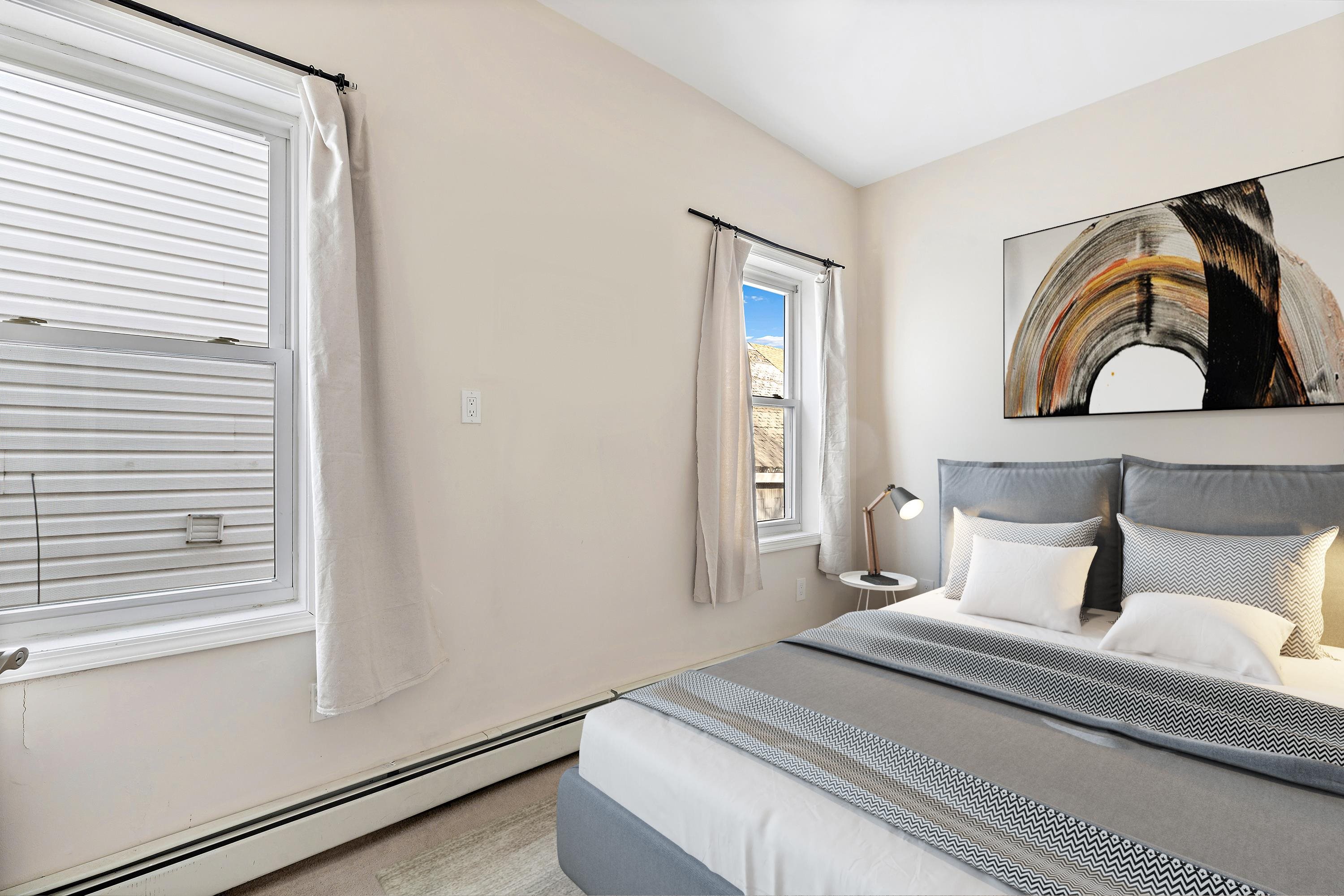 162 CLERK ST Unit: 3