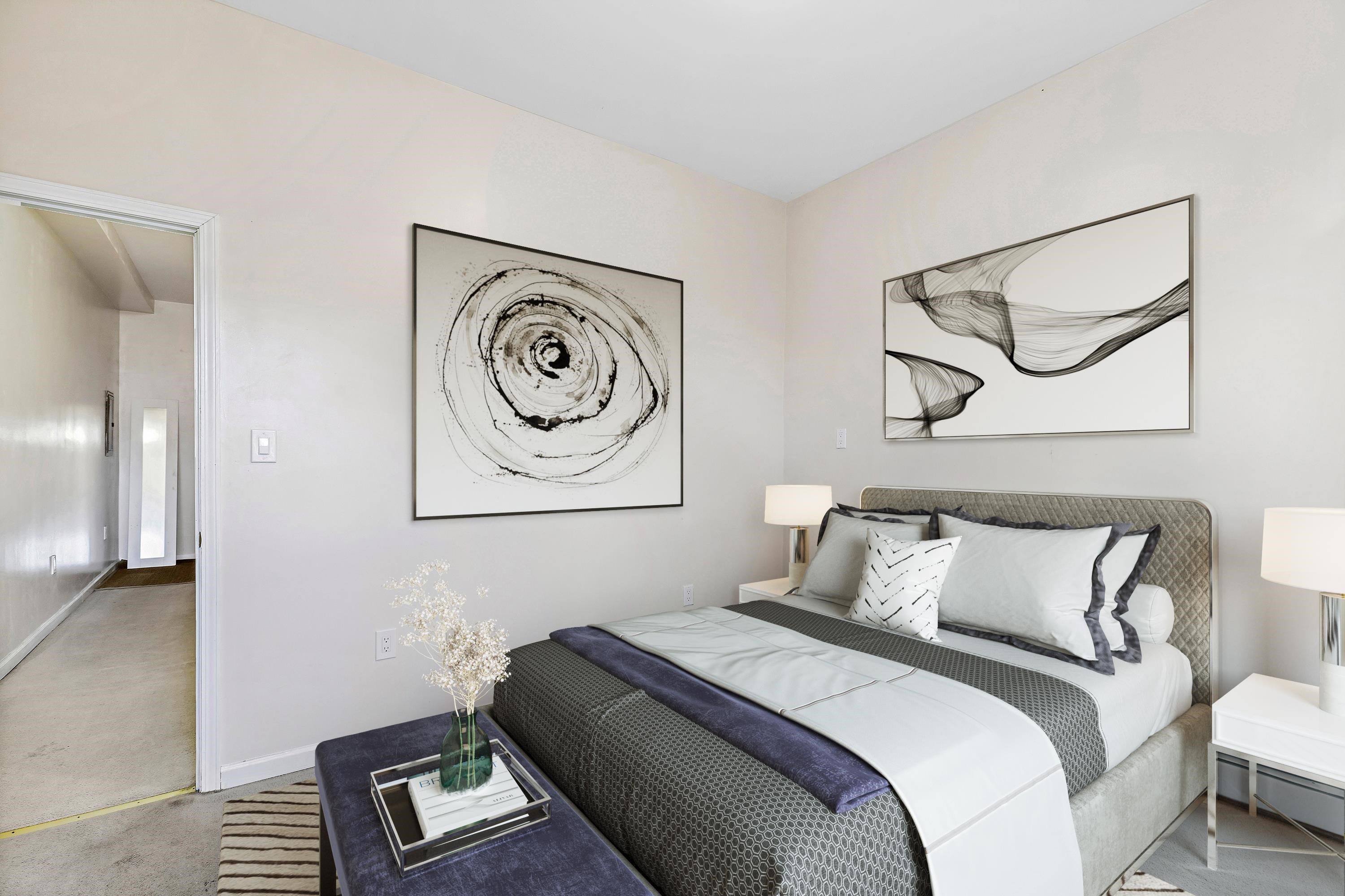 162 CLERK ST Unit: 3