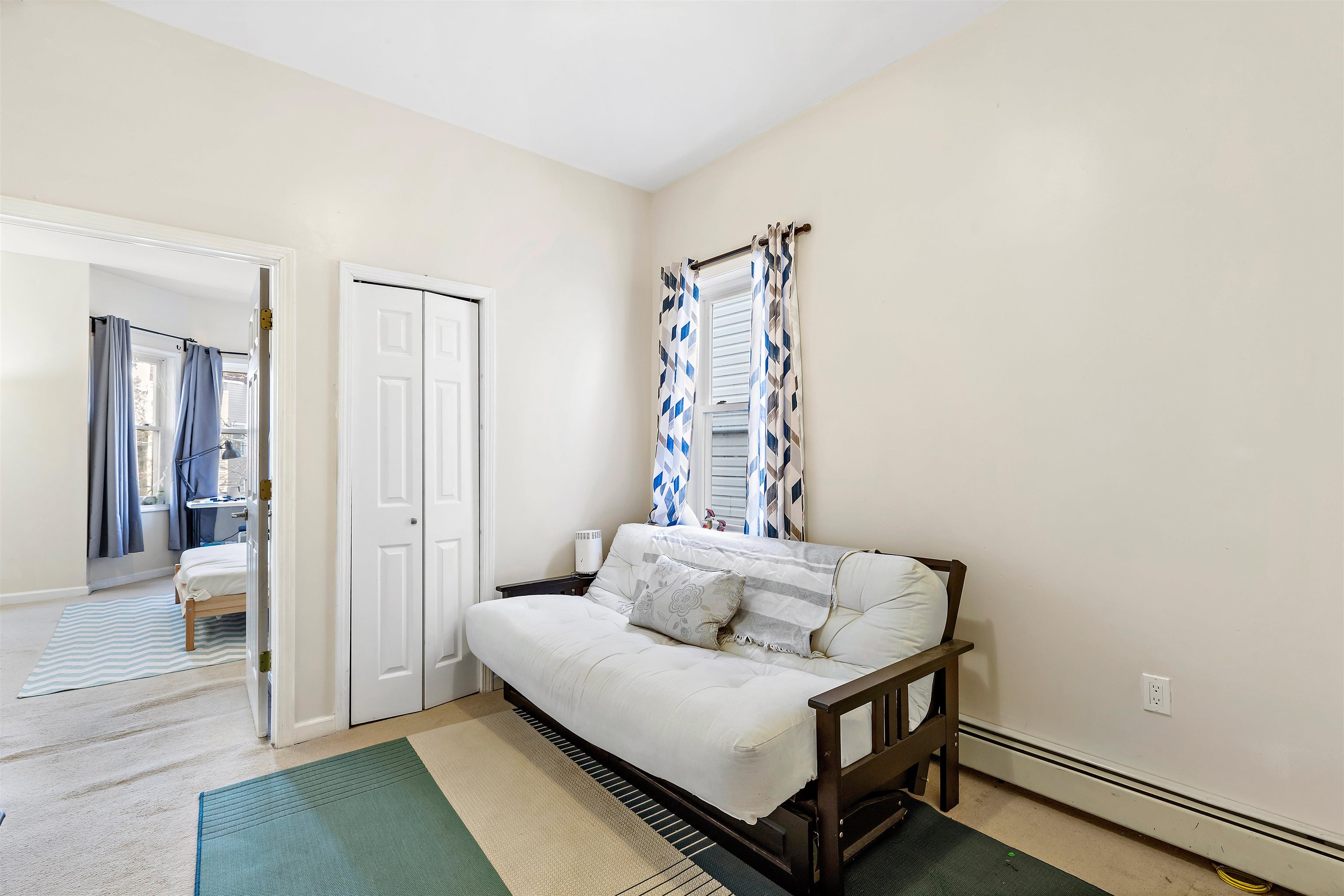 162 CLERK ST Unit: 3