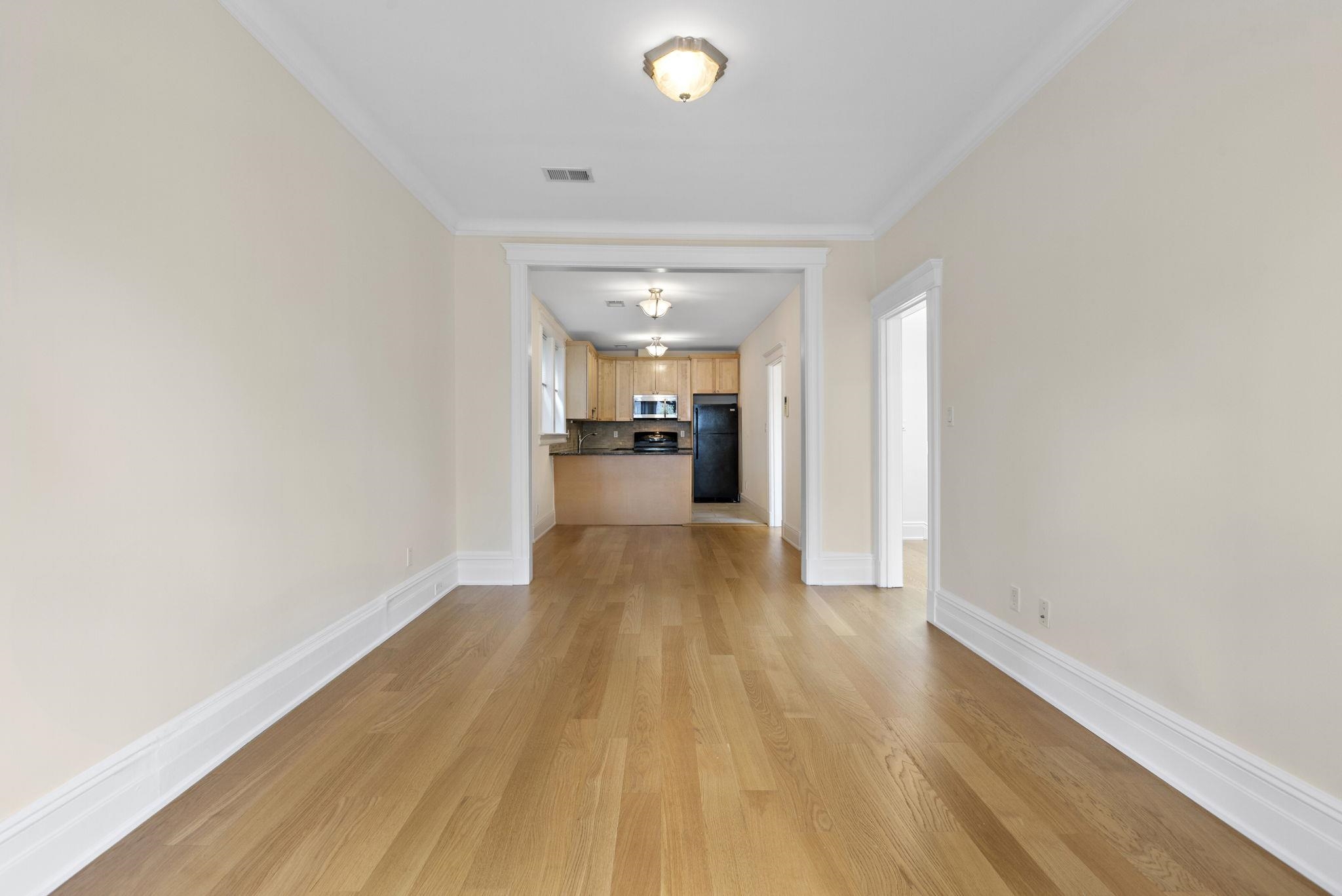 83 MAGNOLIA AVE Unit: 2
