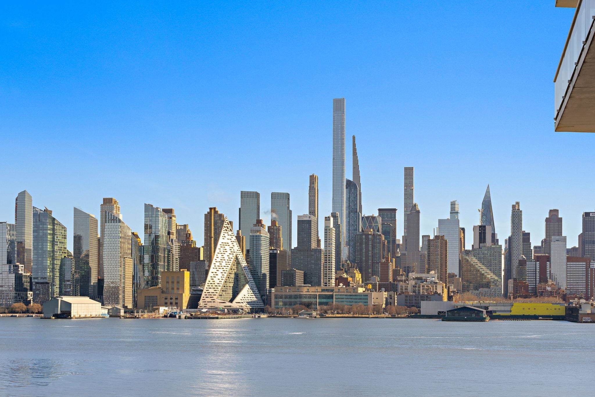 800 AVENUE AT PORT IMPERIAL Unit: 403