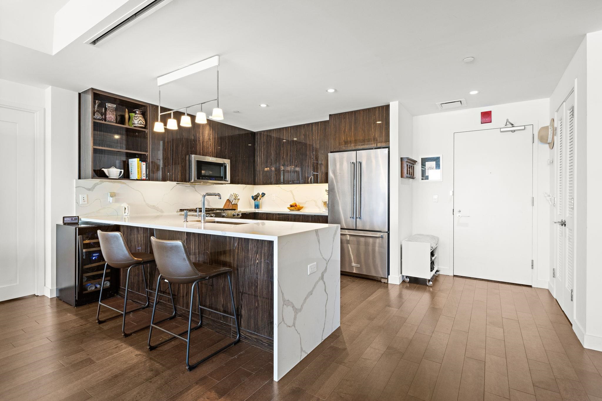 800 AVENUE AT PORT IMPERIAL Unit: 403