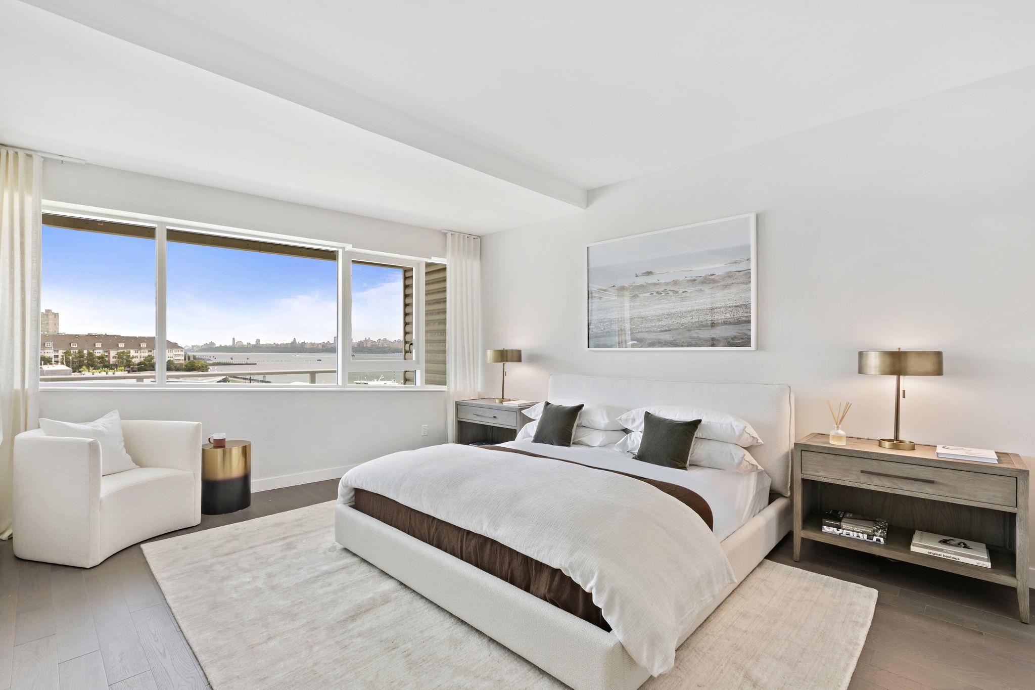 800 AVENUE AT PORT IMPERIAL Unit: 403
