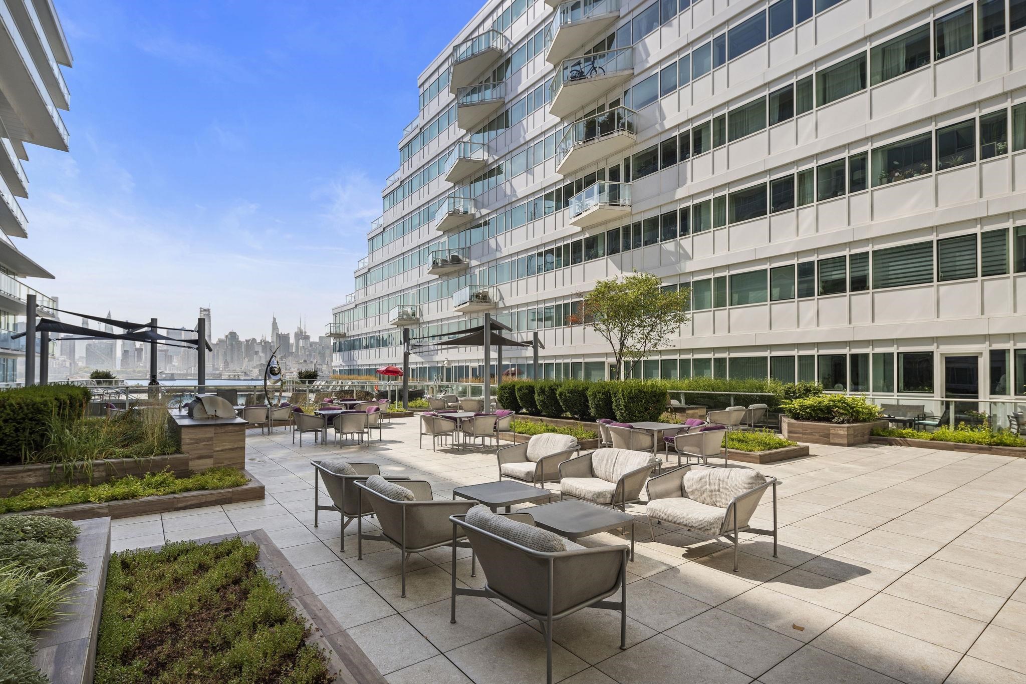 800 AVENUE AT PORT IMPERIAL Unit: 403