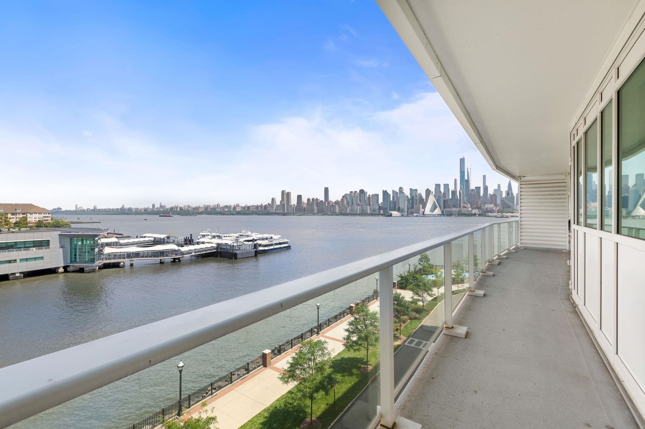 800 AVENUE AT PORT IMPERIAL Unit: 403