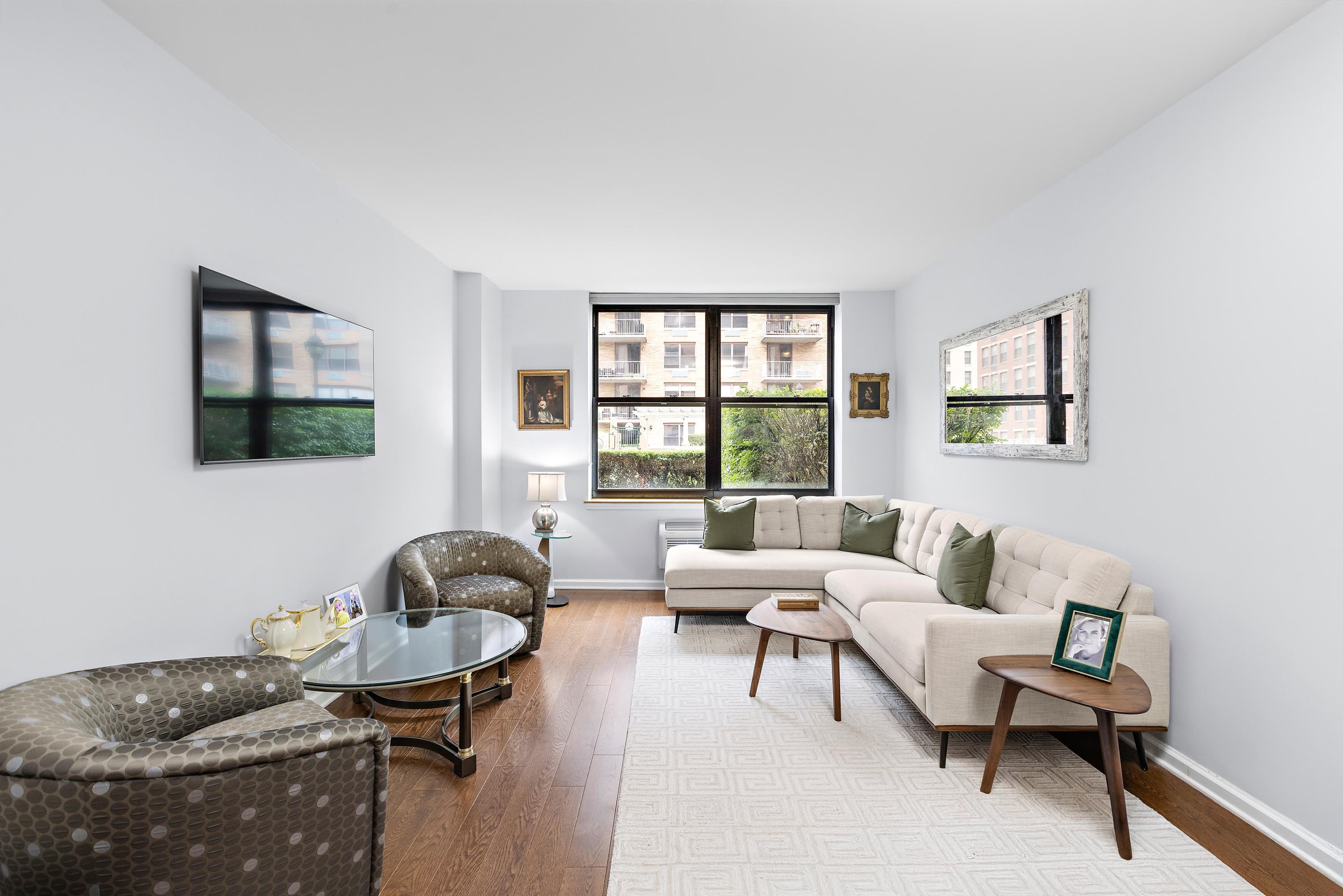 2 CONSTITUTION CT Unit: 413