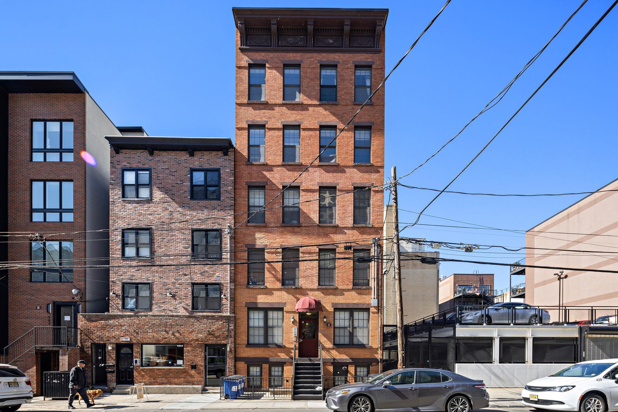 508 GRAND ST Unit: 4R
