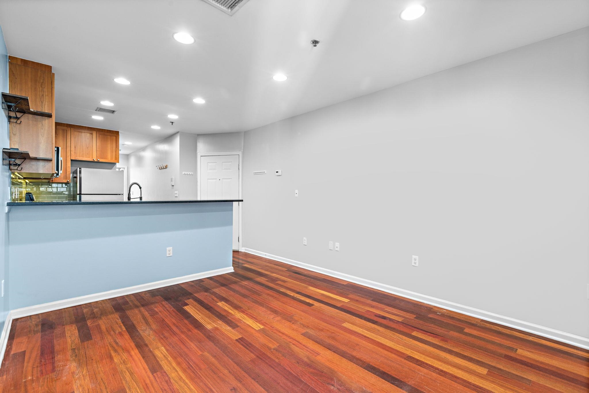 508 GRAND ST Unit: 4R