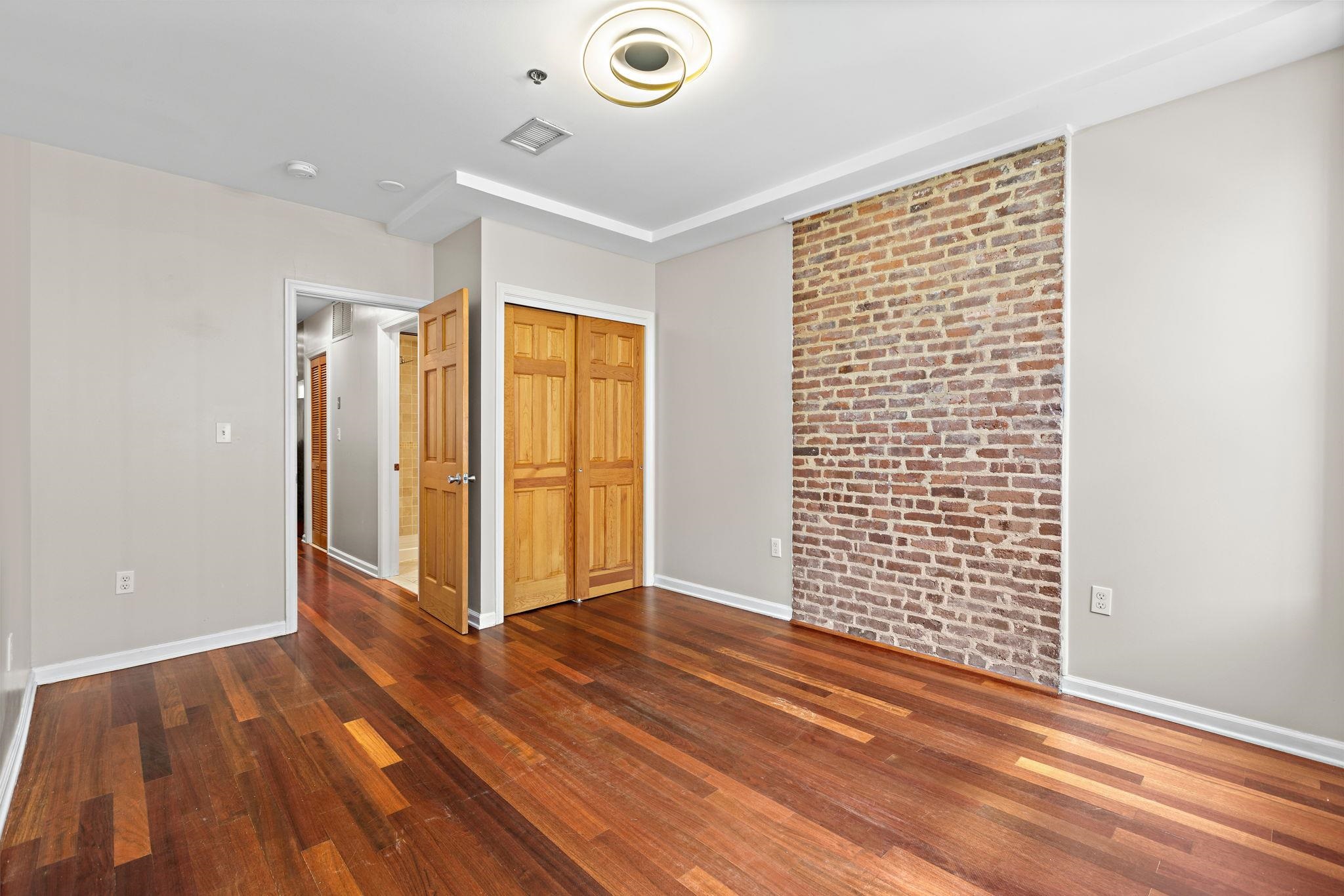 508 GRAND ST Unit: 4R