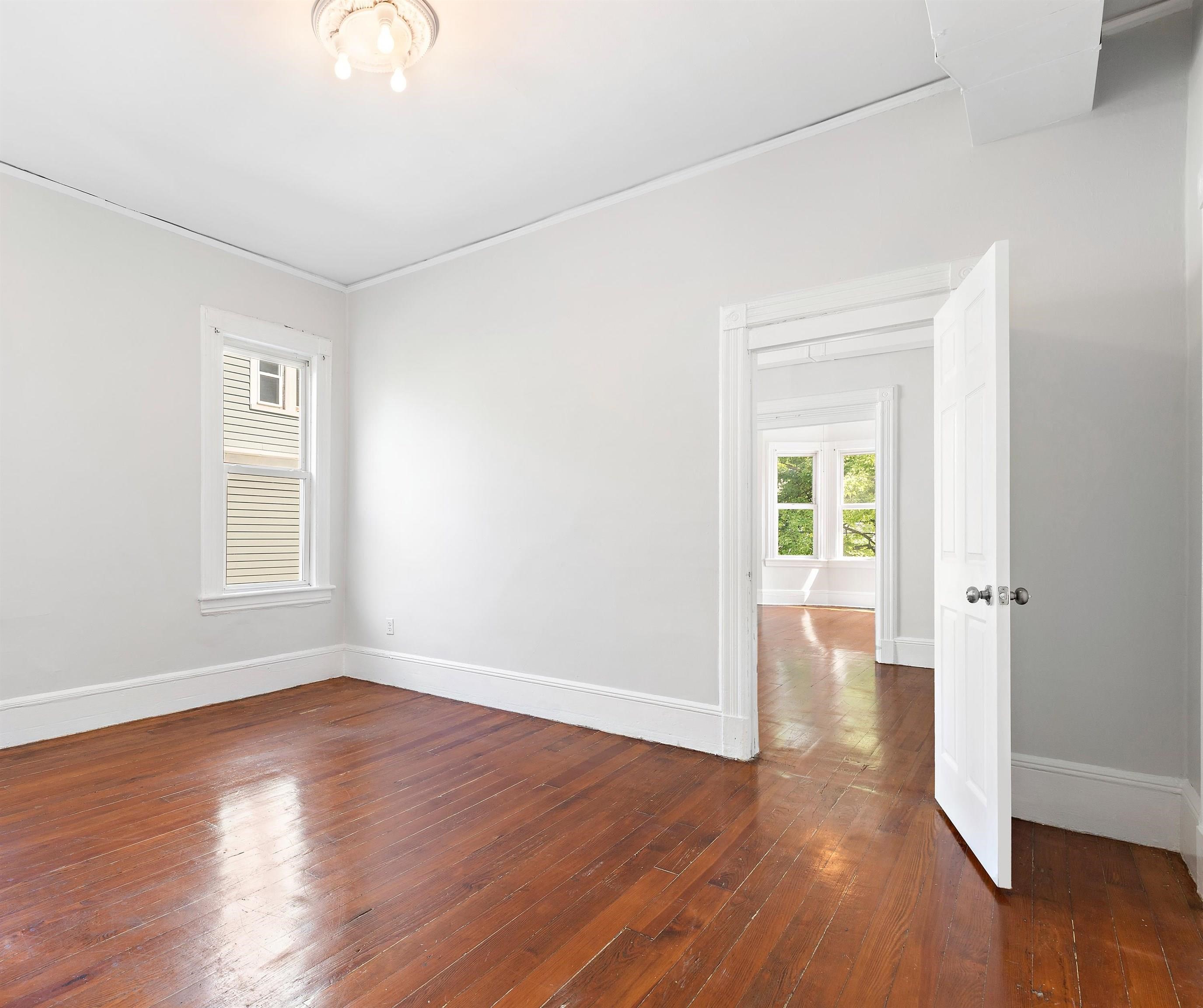 11 HUDSON PL Unit: 2