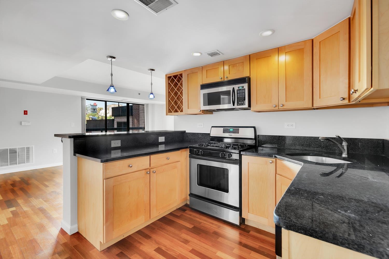 700 1ST ST Unit: 9D