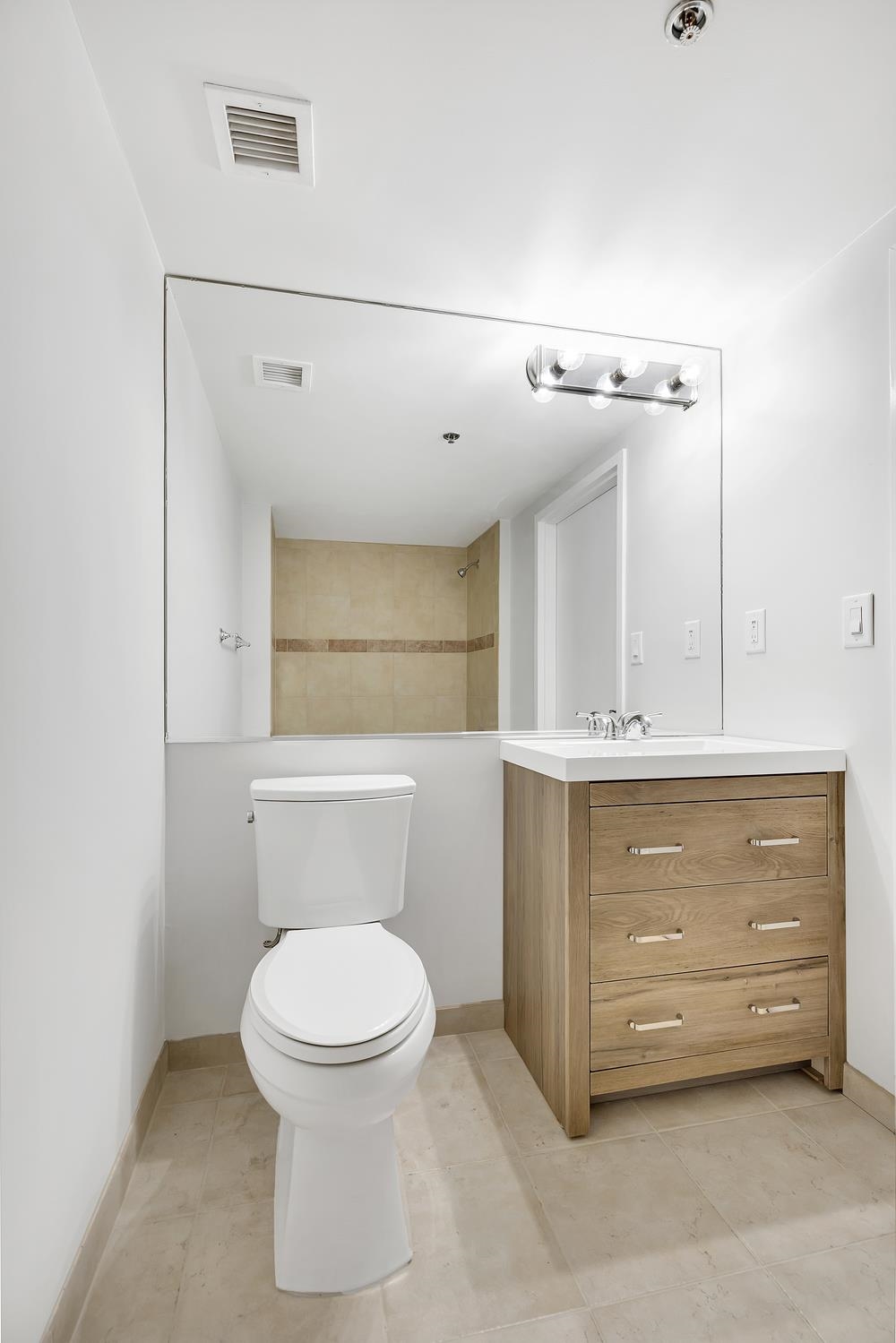 700 1ST ST Unit: 9D