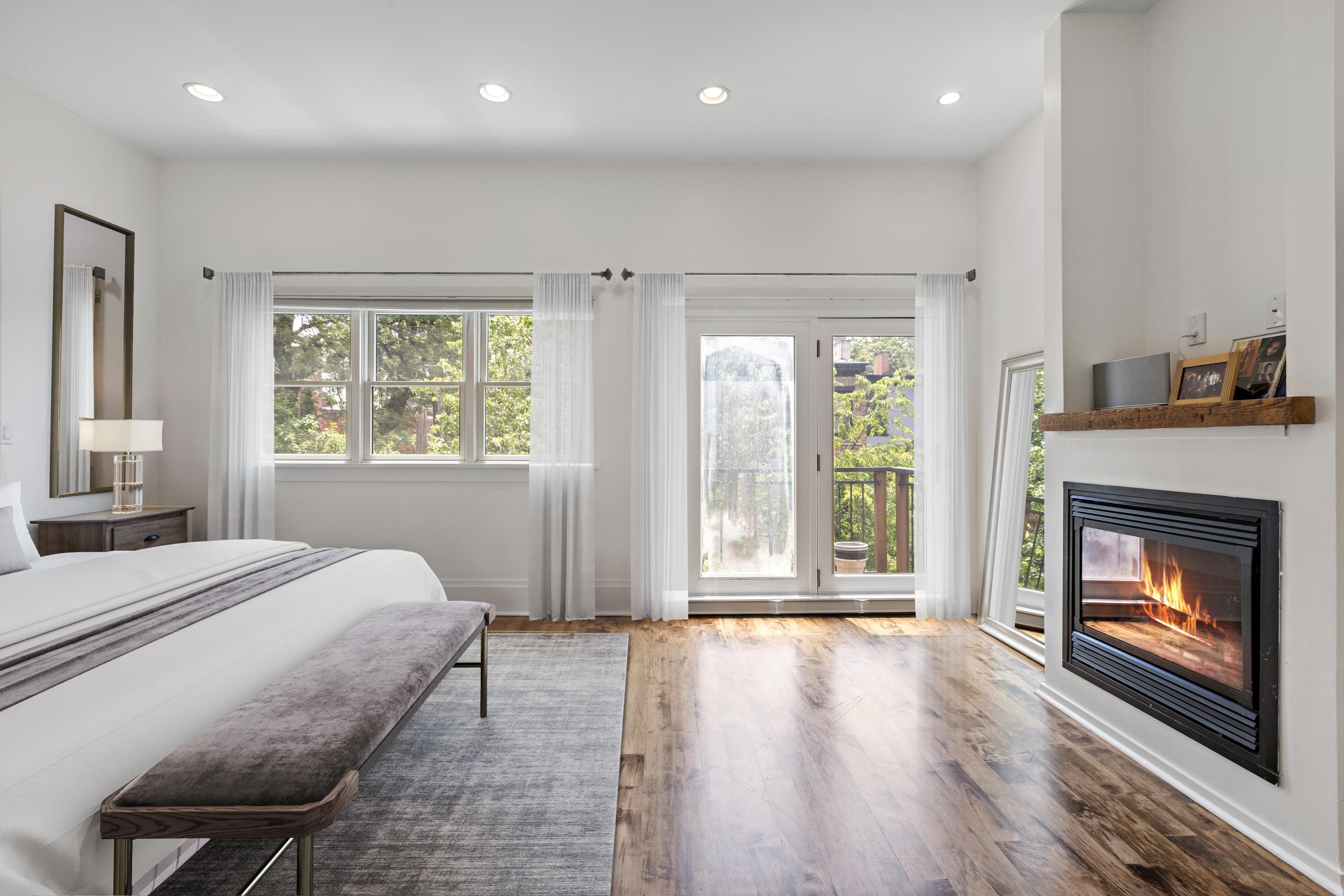 297.5 MONTGOMERY ST Unit: 2