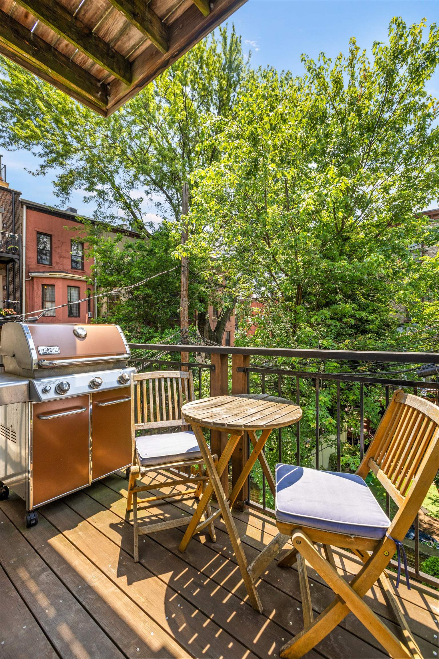 297.5 MONTGOMERY ST Unit: 2