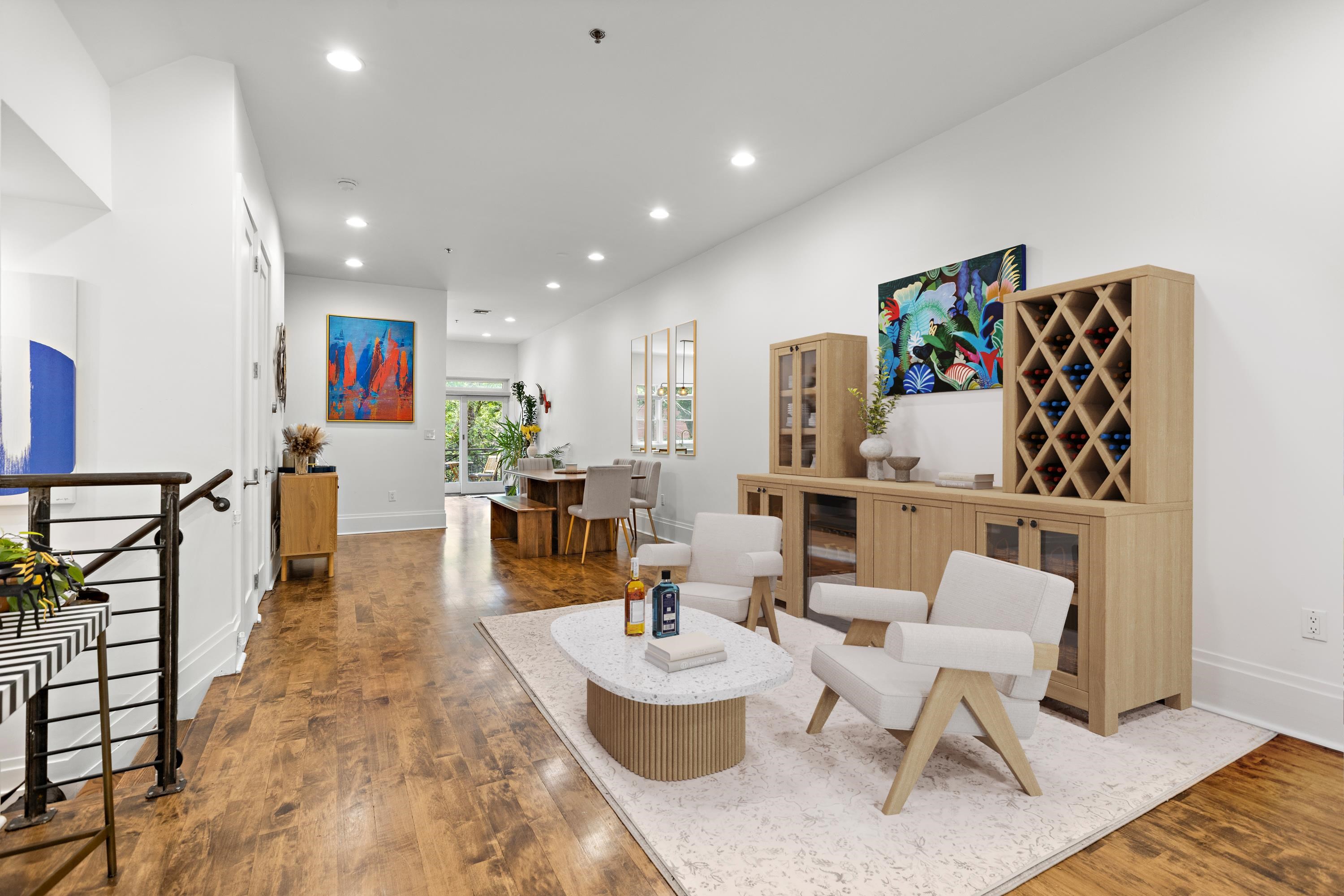 297.5 MONTGOMERY ST Unit: 2