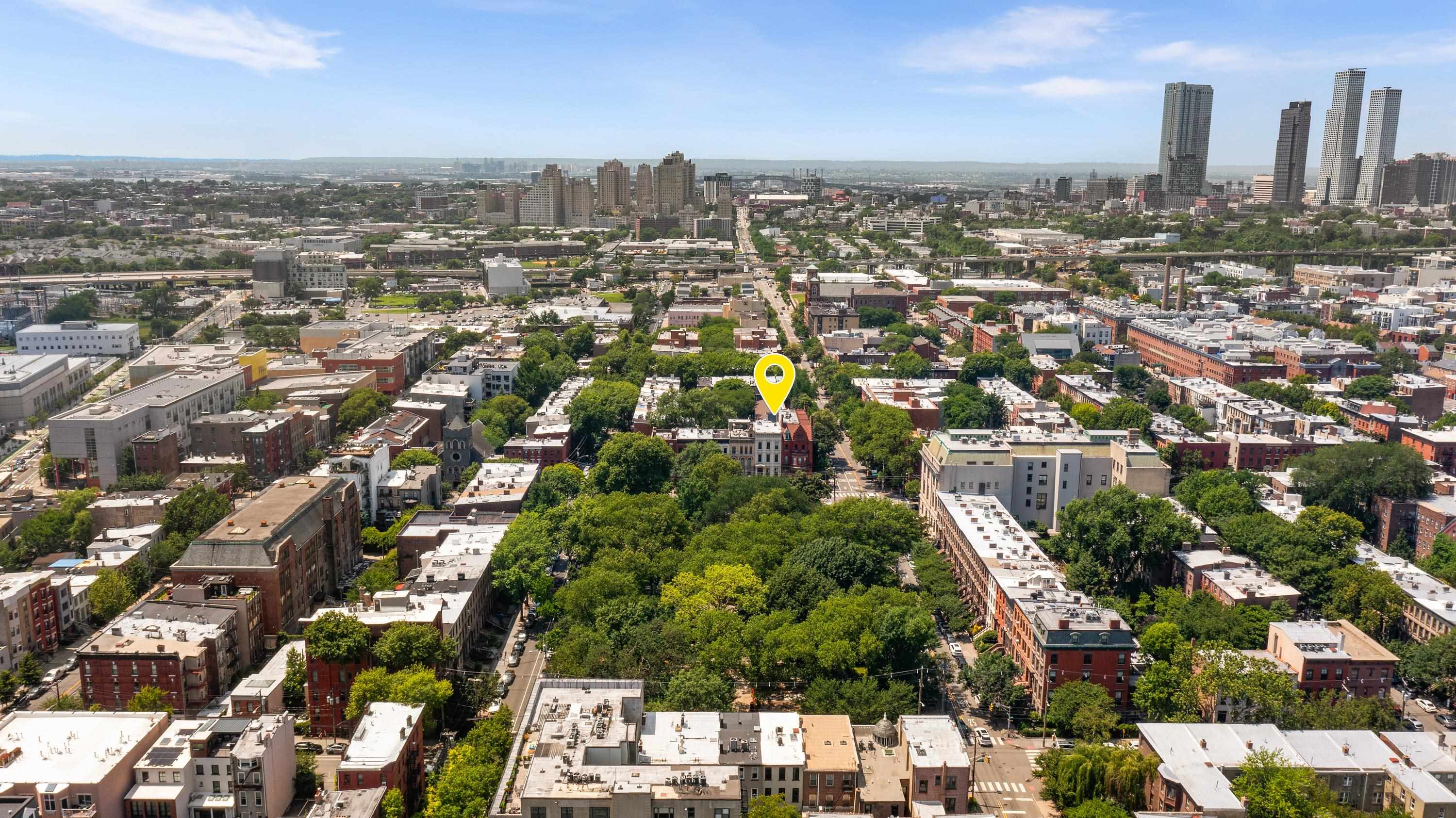 297.5 MONTGOMERY ST Unit: 2