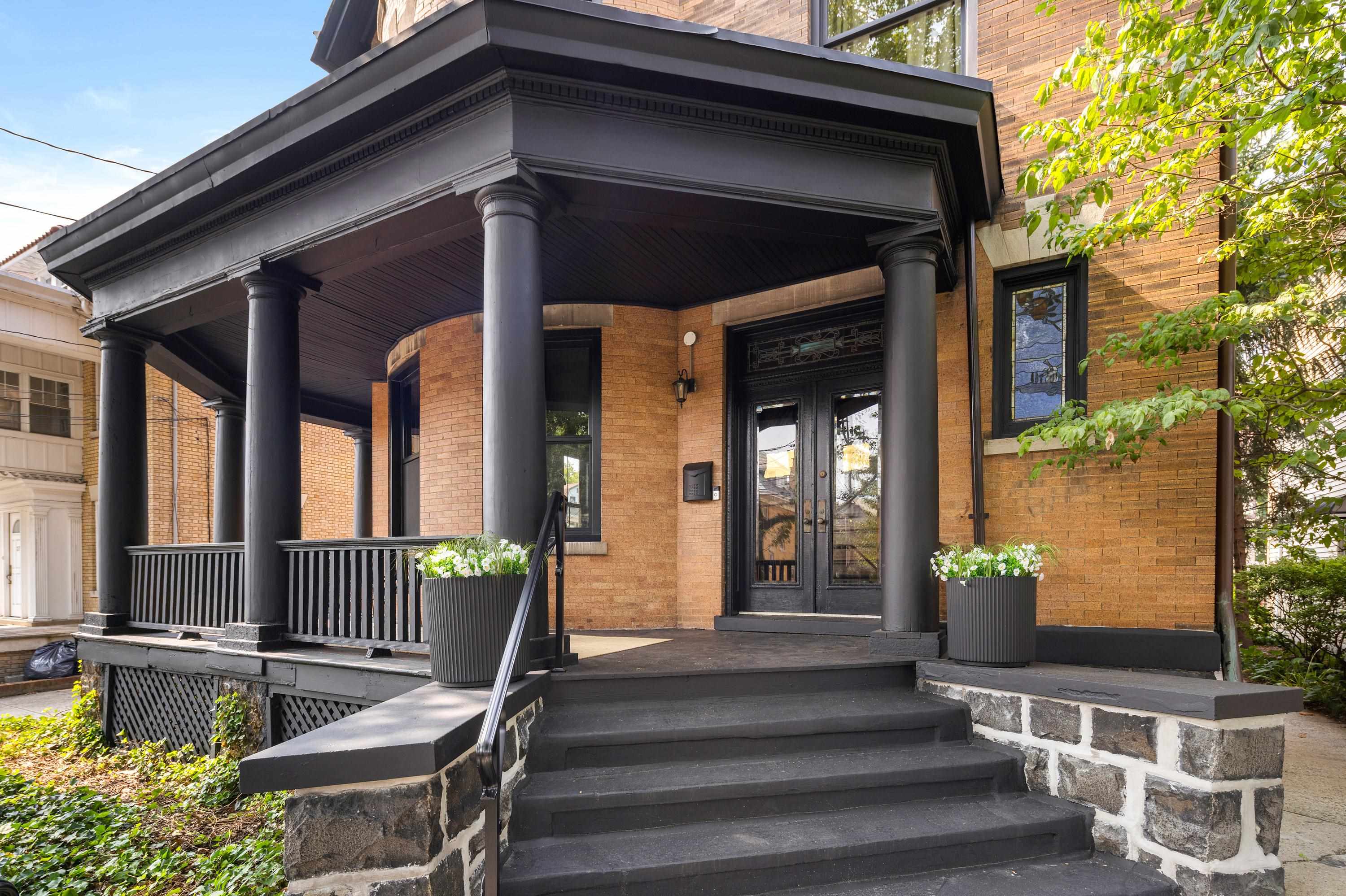29 COLUMBIA TERRACE