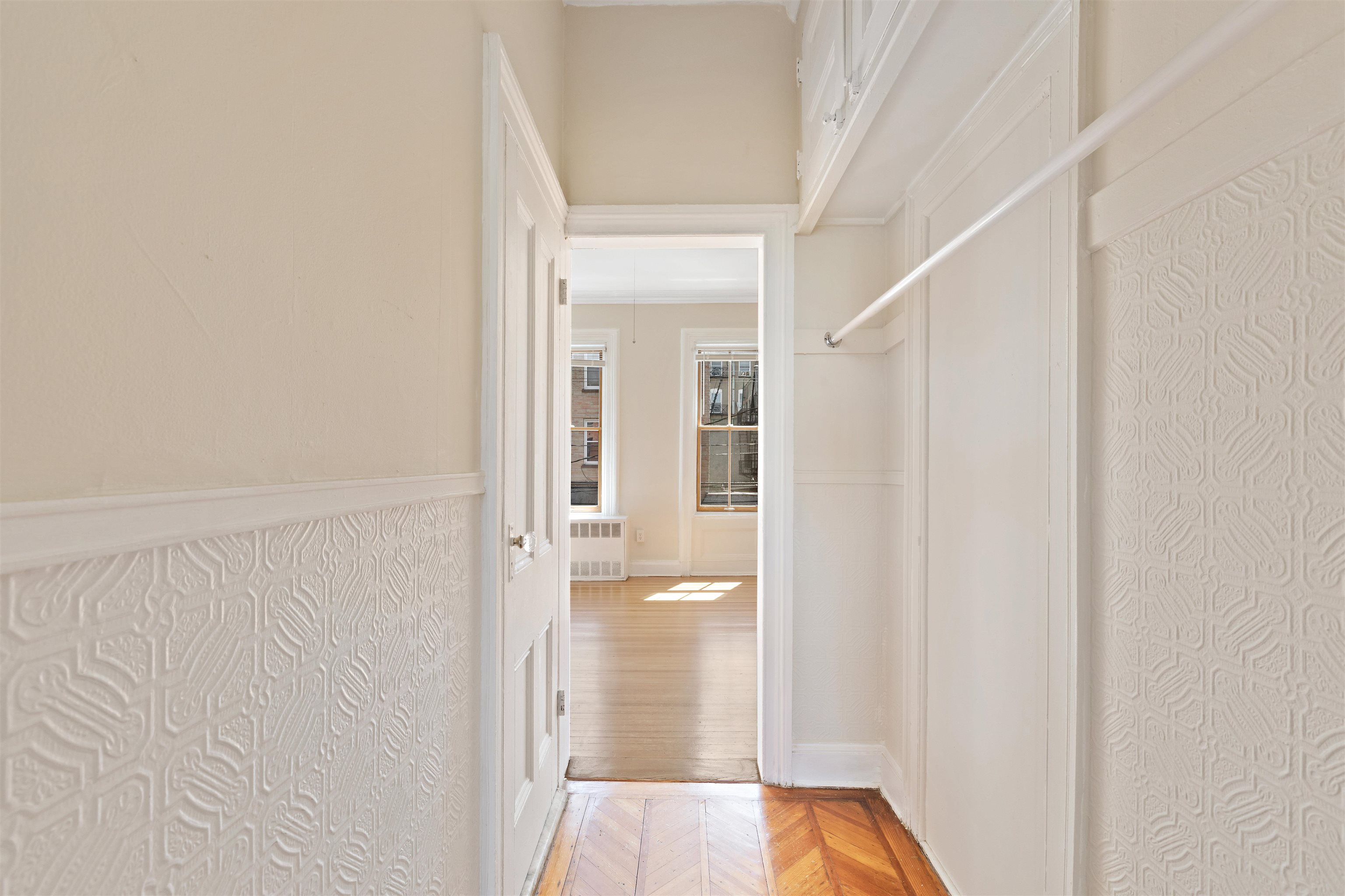 804 BLOOMFIELD ST Unit: 2
