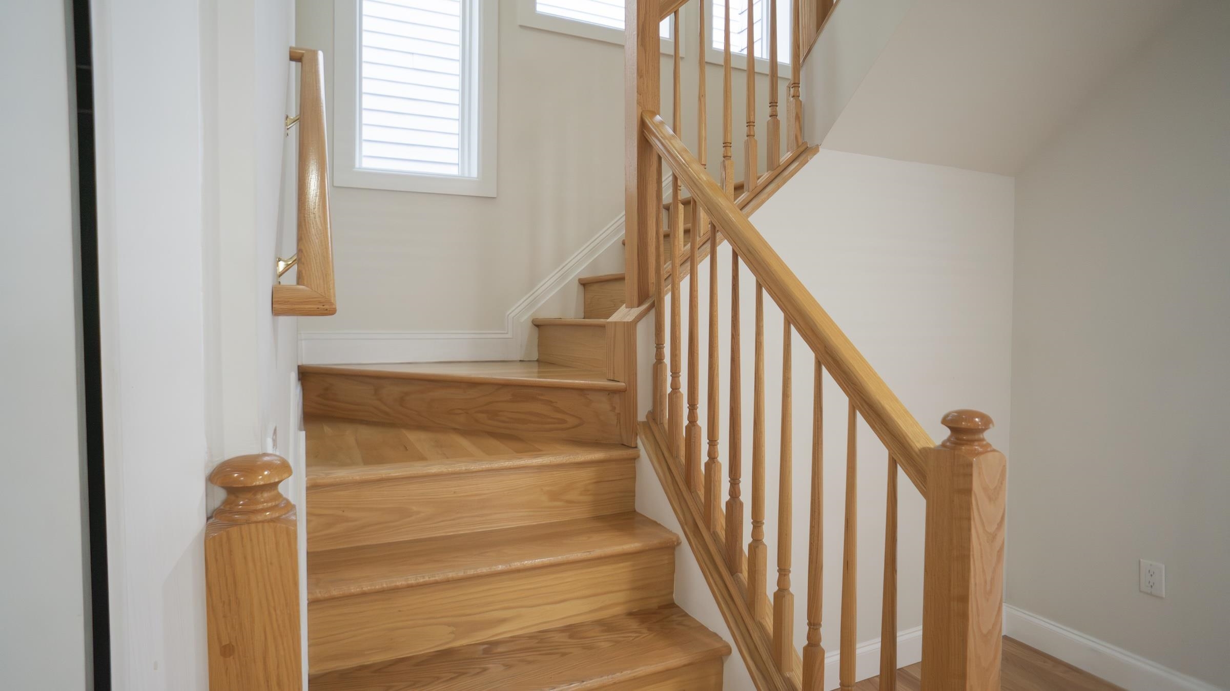 31 HACKENSACK PLANK RD Unit: 2A