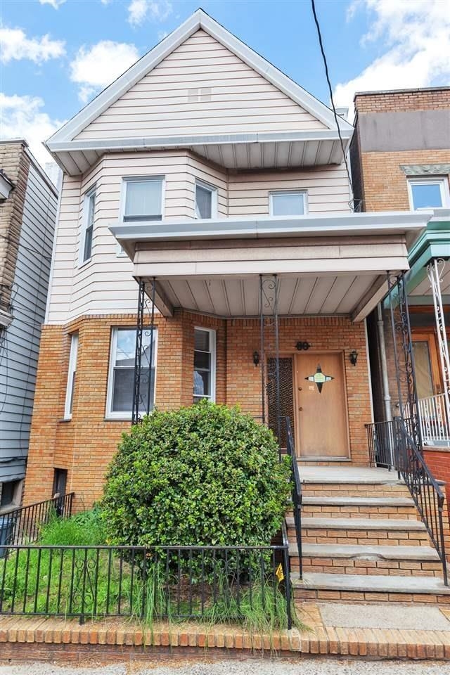 80 FULTON ST Unit: 2