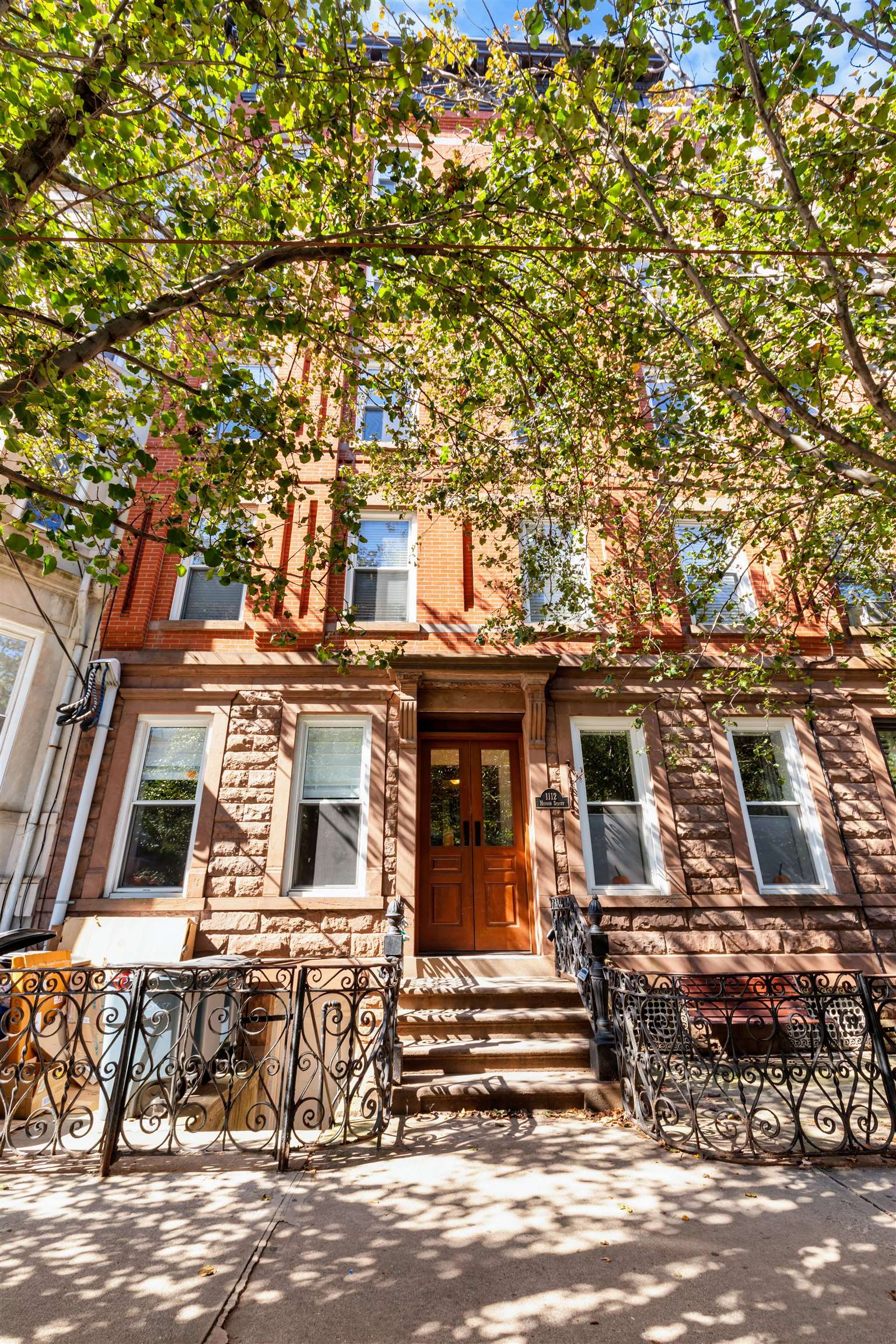 1112 HUDSON ST Unit: 5R