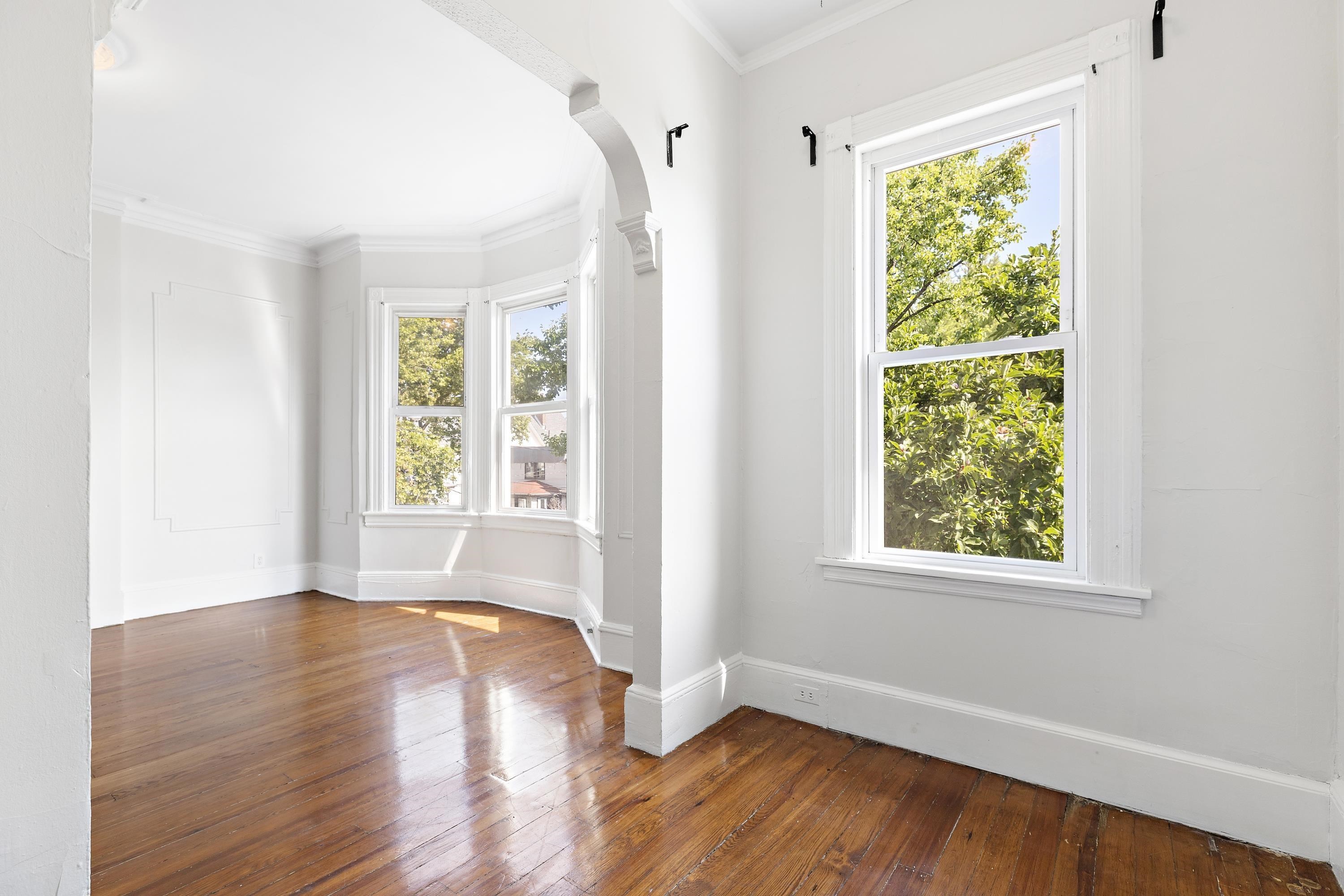 11 HUDSON PL Unit: 2