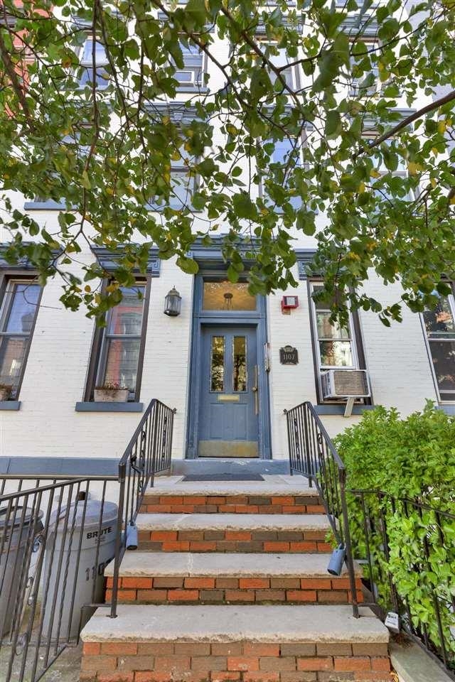 1107 WASHINGTON ST Unit: 6