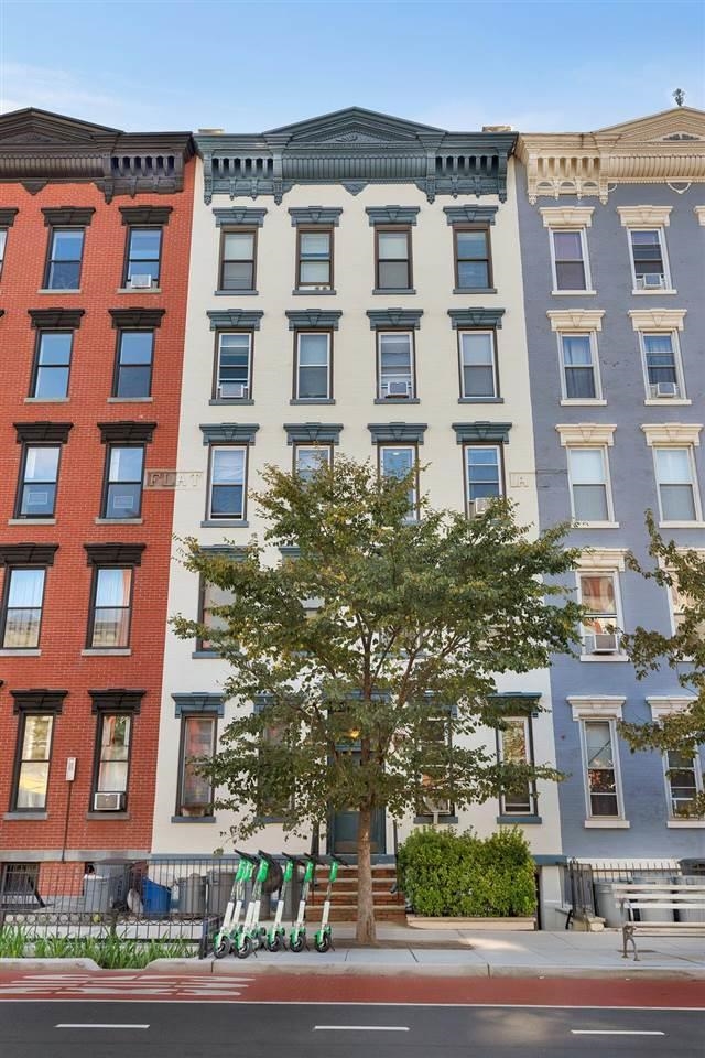 1107 WASHINGTON ST Unit: 6