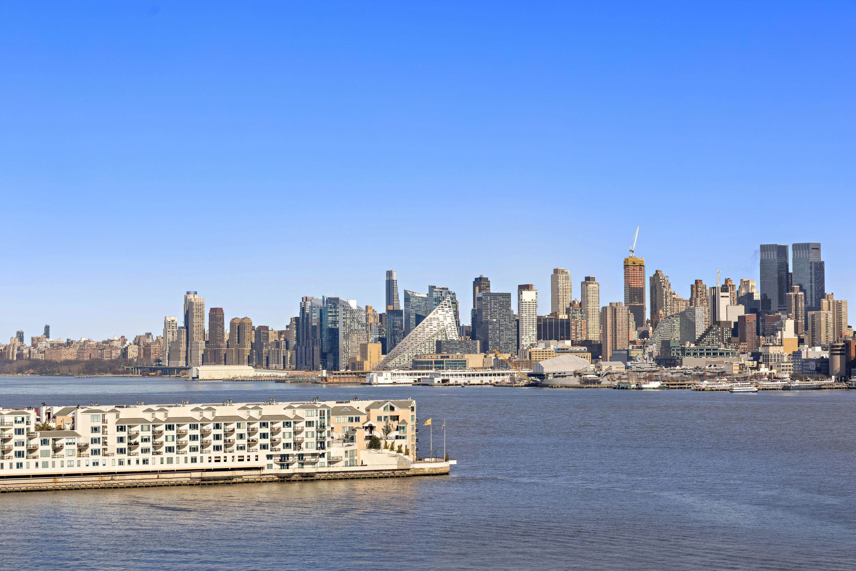 1500 WASHINGTON ST Unit: 8M