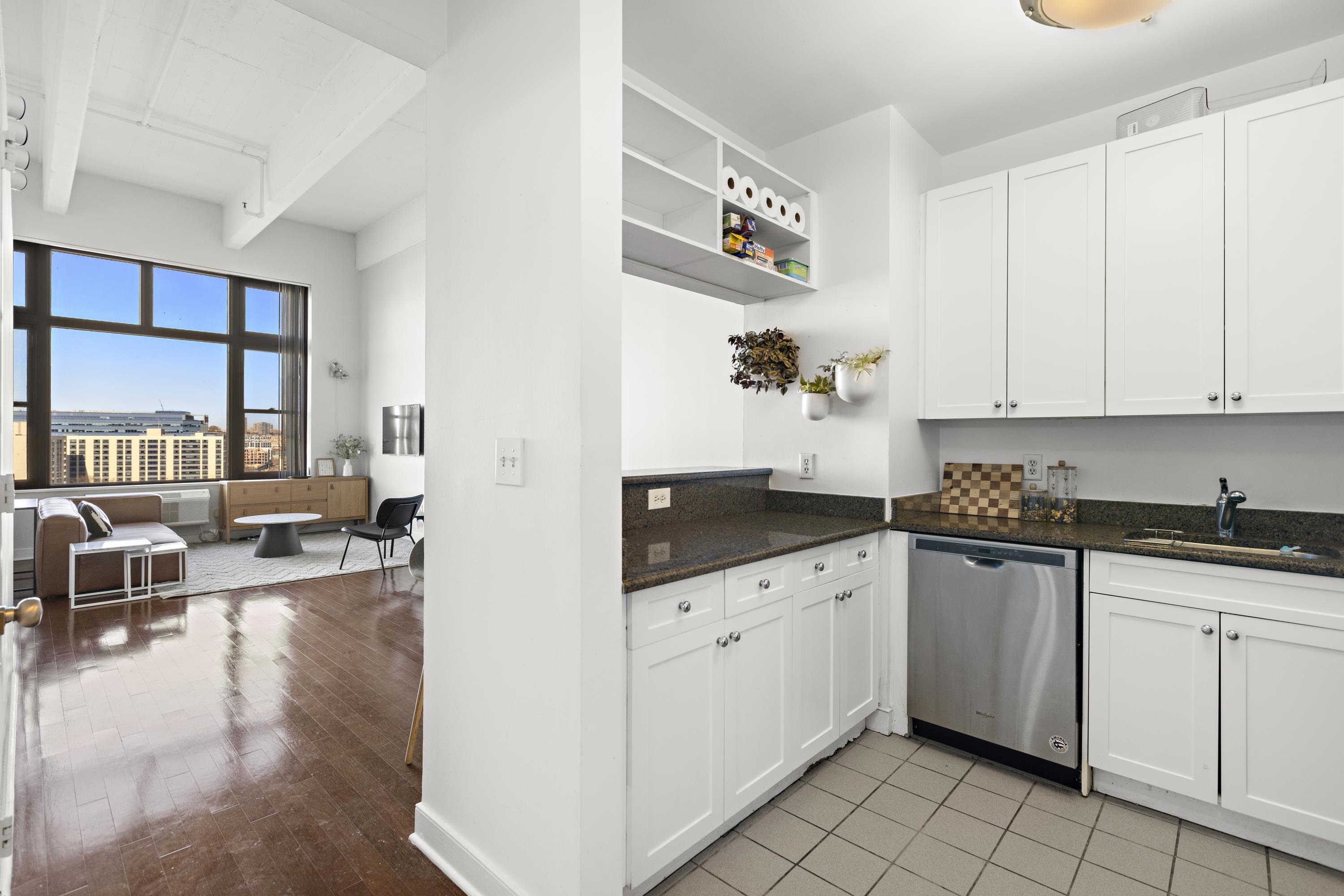 1500 WASHINGTON ST Unit: 8M