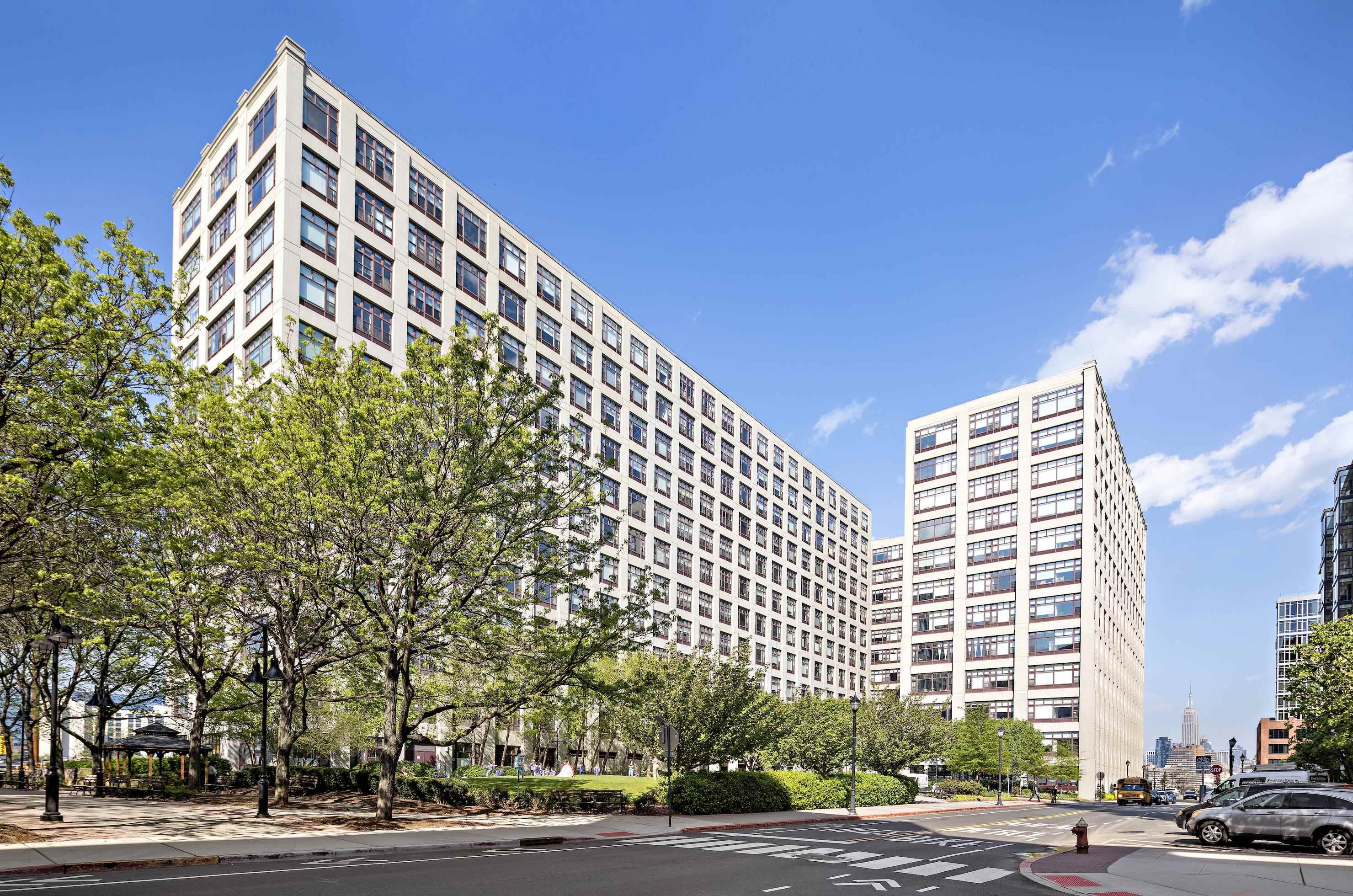 1500 WASHINGTON ST Unit: 8M