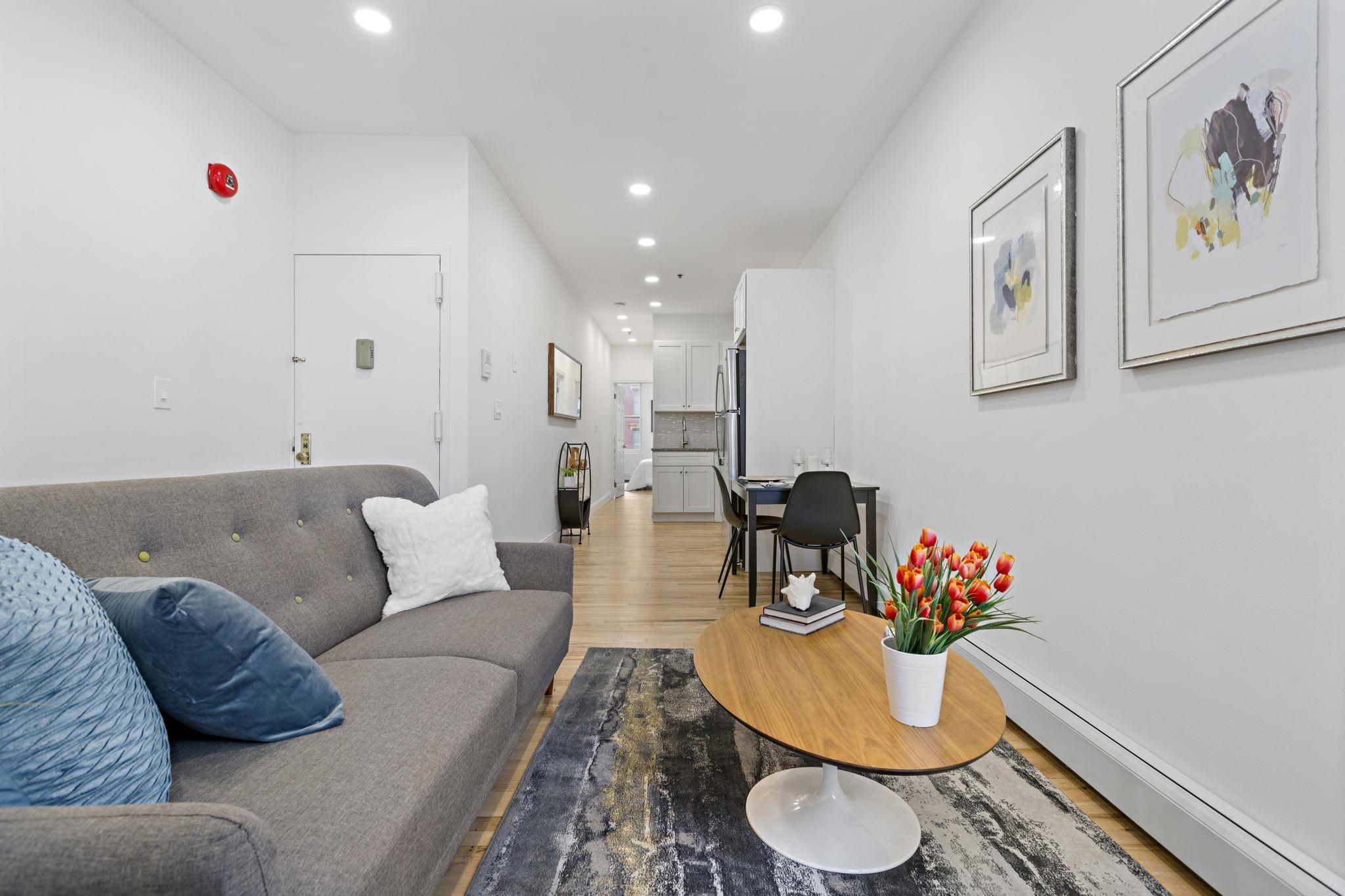 110 WASHINGTON ST Unit: 5