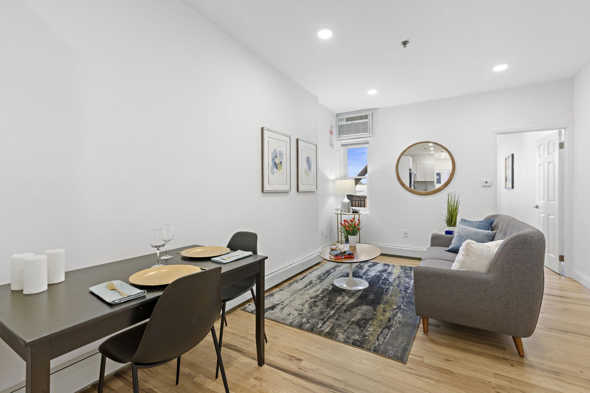 110 WASHINGTON ST Unit: 5