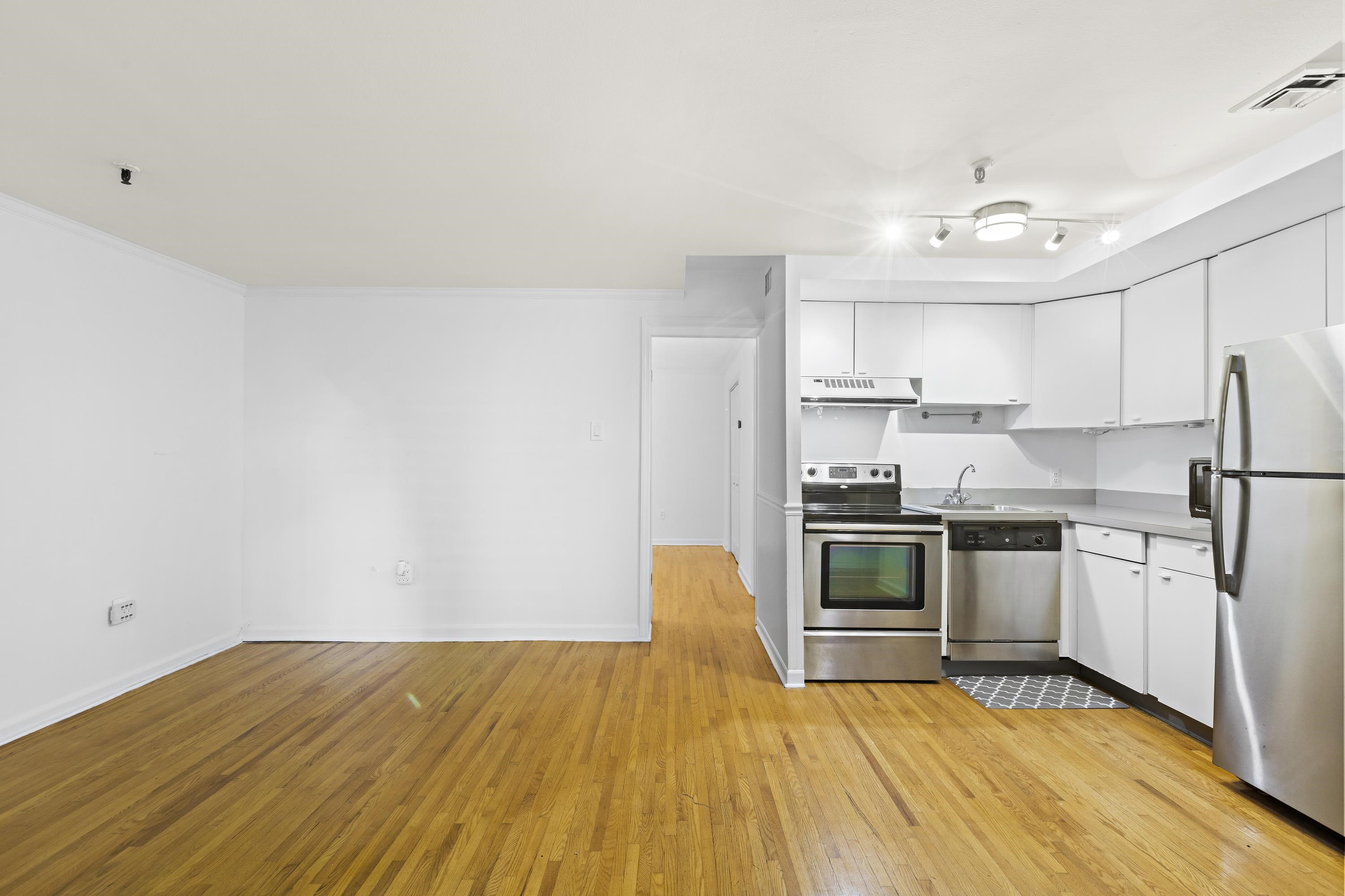 135 GARDEN ST Unit: 2