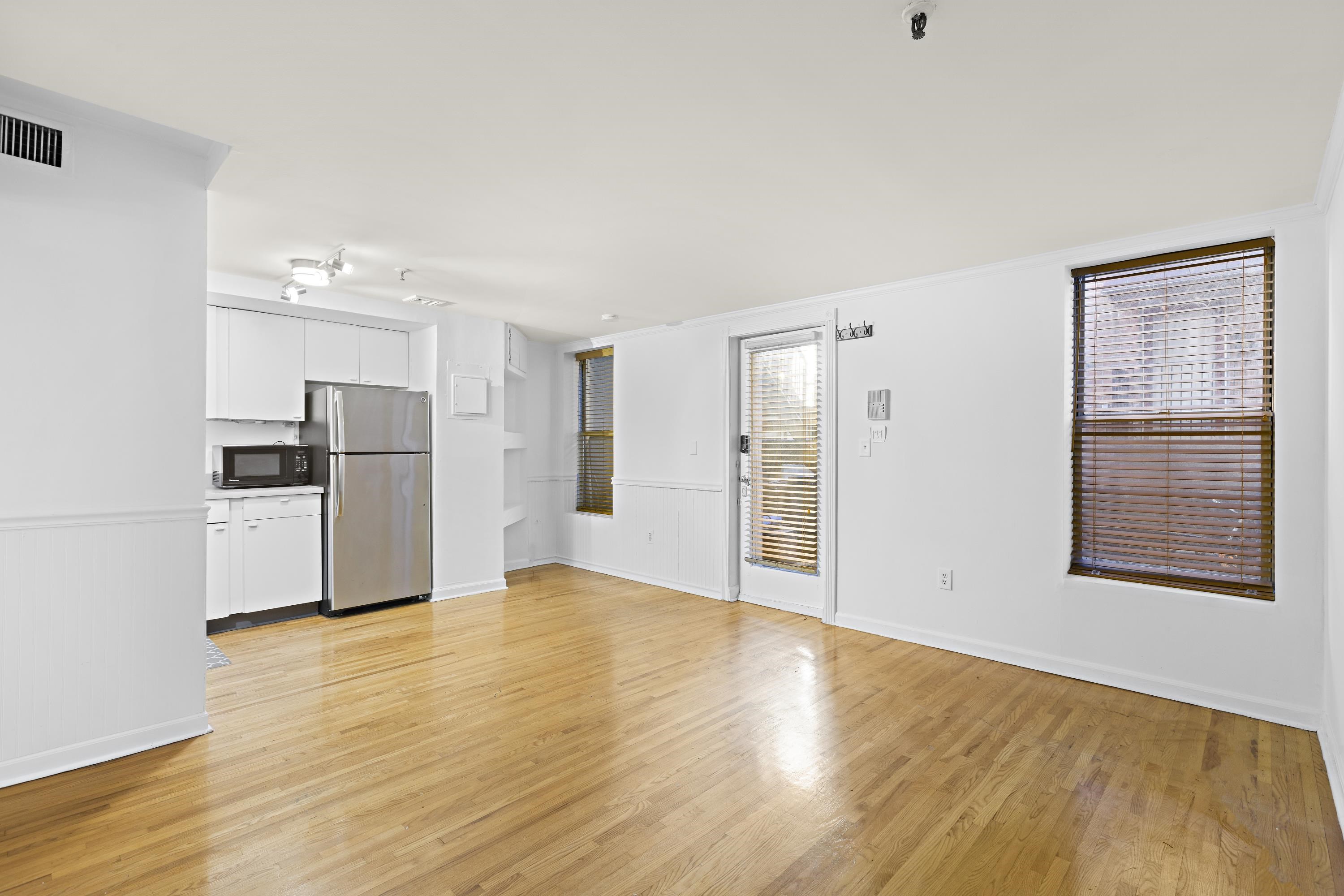 135 GARDEN ST Unit: 2