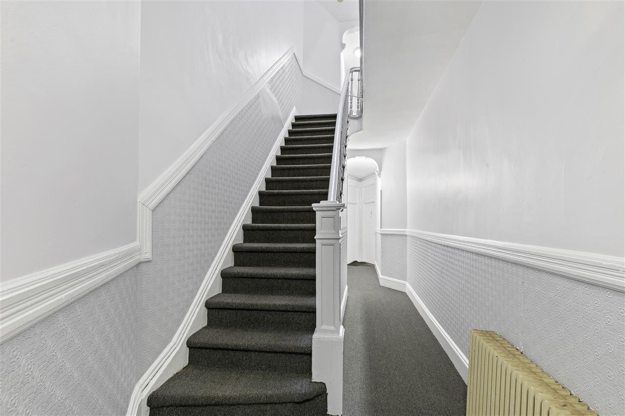 709 ADAMS ST Unit: 6