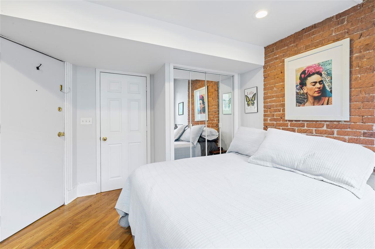 709 ADAMS ST Unit: 6