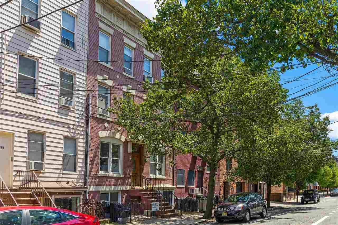 709 ADAMS ST Unit: 6