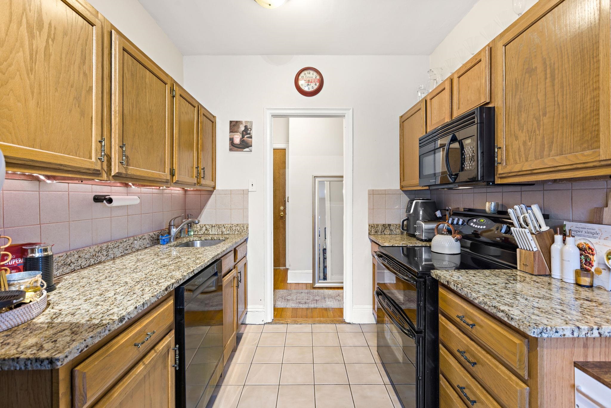 1015 WASHINGTON ST Unit: 30