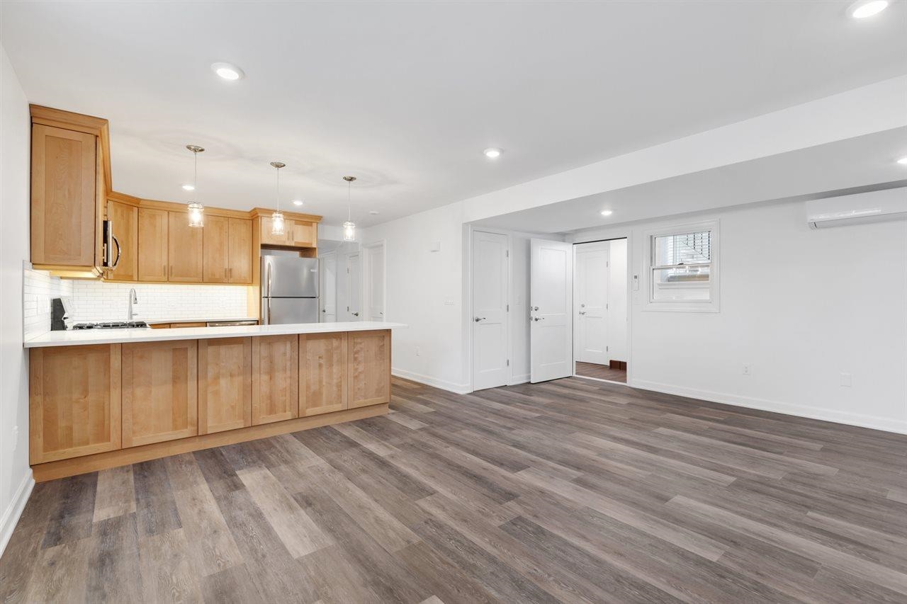 791 BLVD EAST Unit: 1