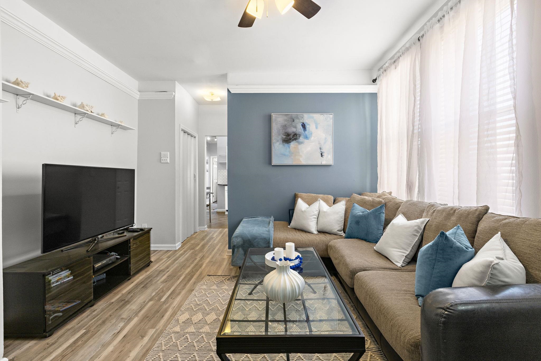 423 JEFFERSON ST Unit: 7