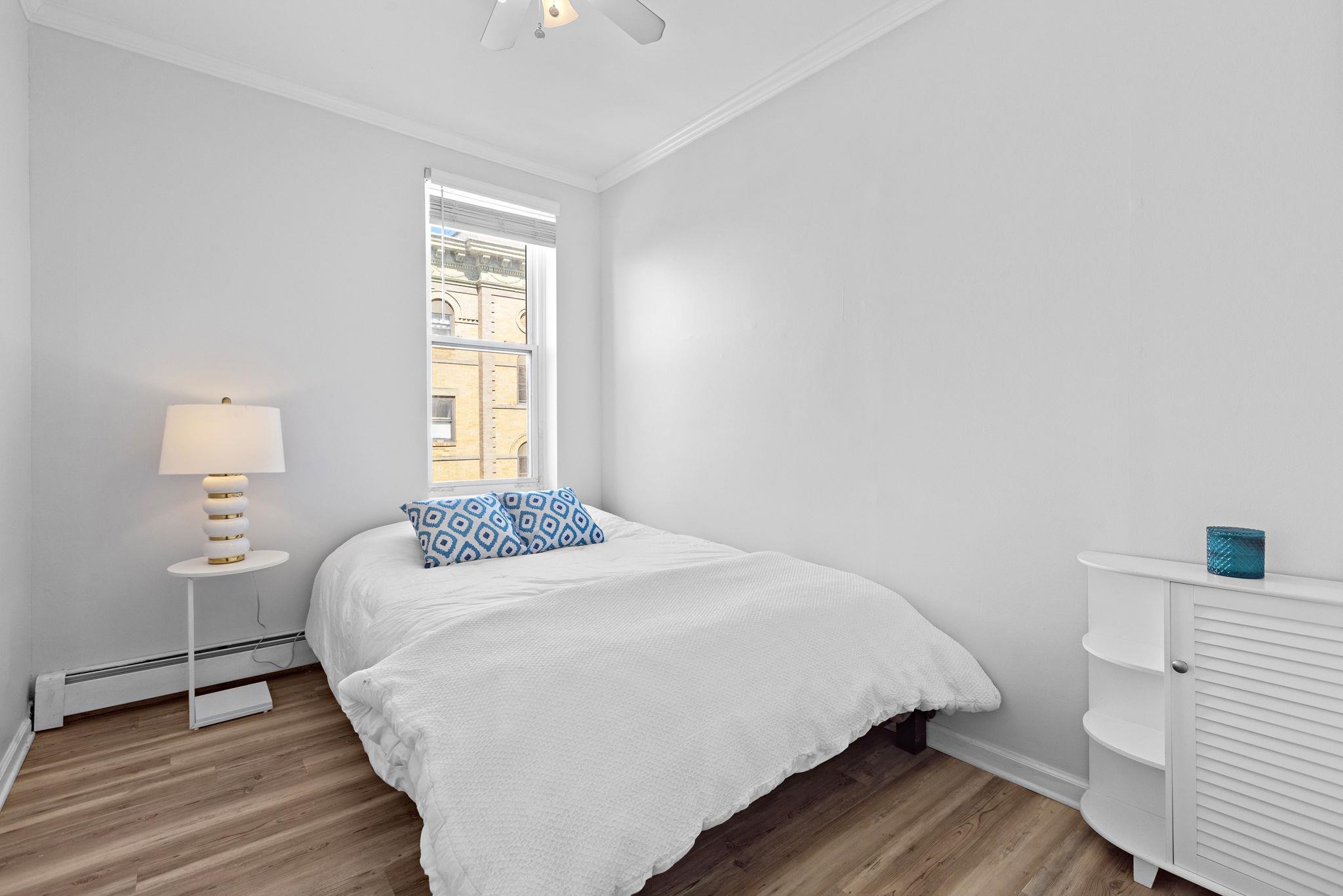 423 JEFFERSON ST Unit: 7