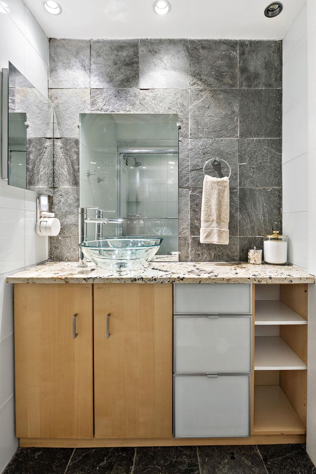 380 MOUNTAIN RD Unit: 1813