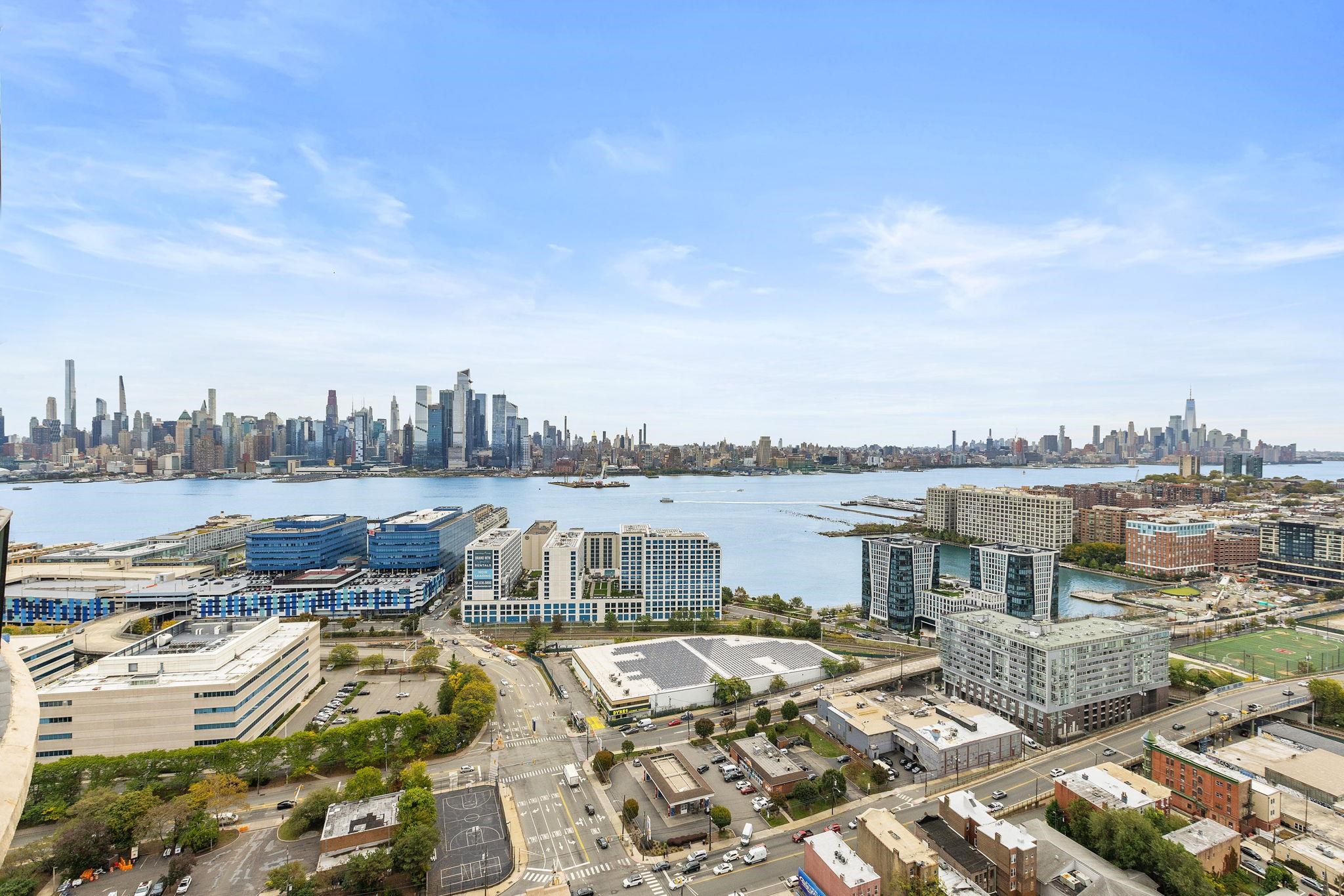 380 MOUNTAIN RD Unit: 1813