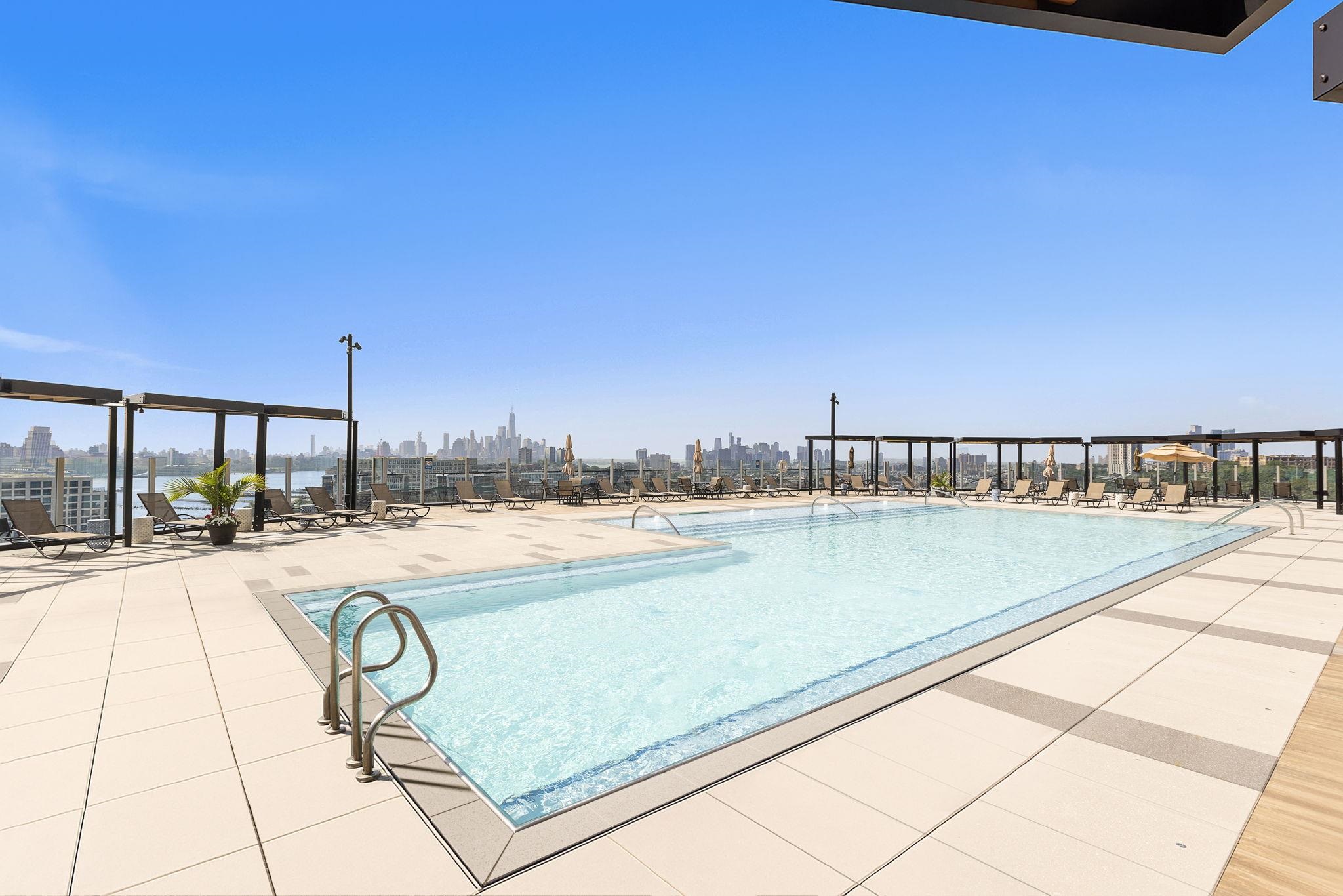 380 MOUNTAIN RD Unit: 1813