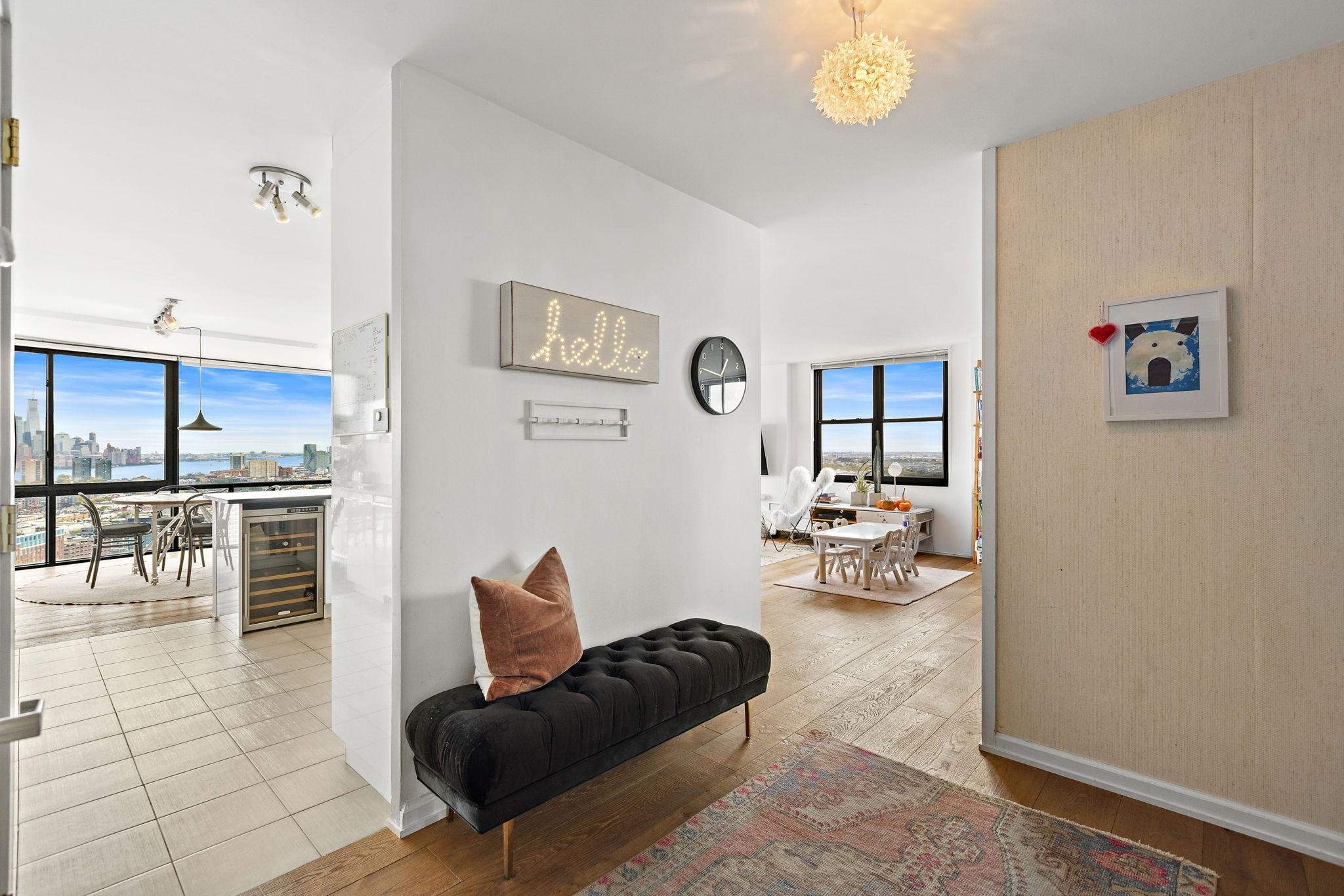 380 MOUNTAIN RD Unit: 1813