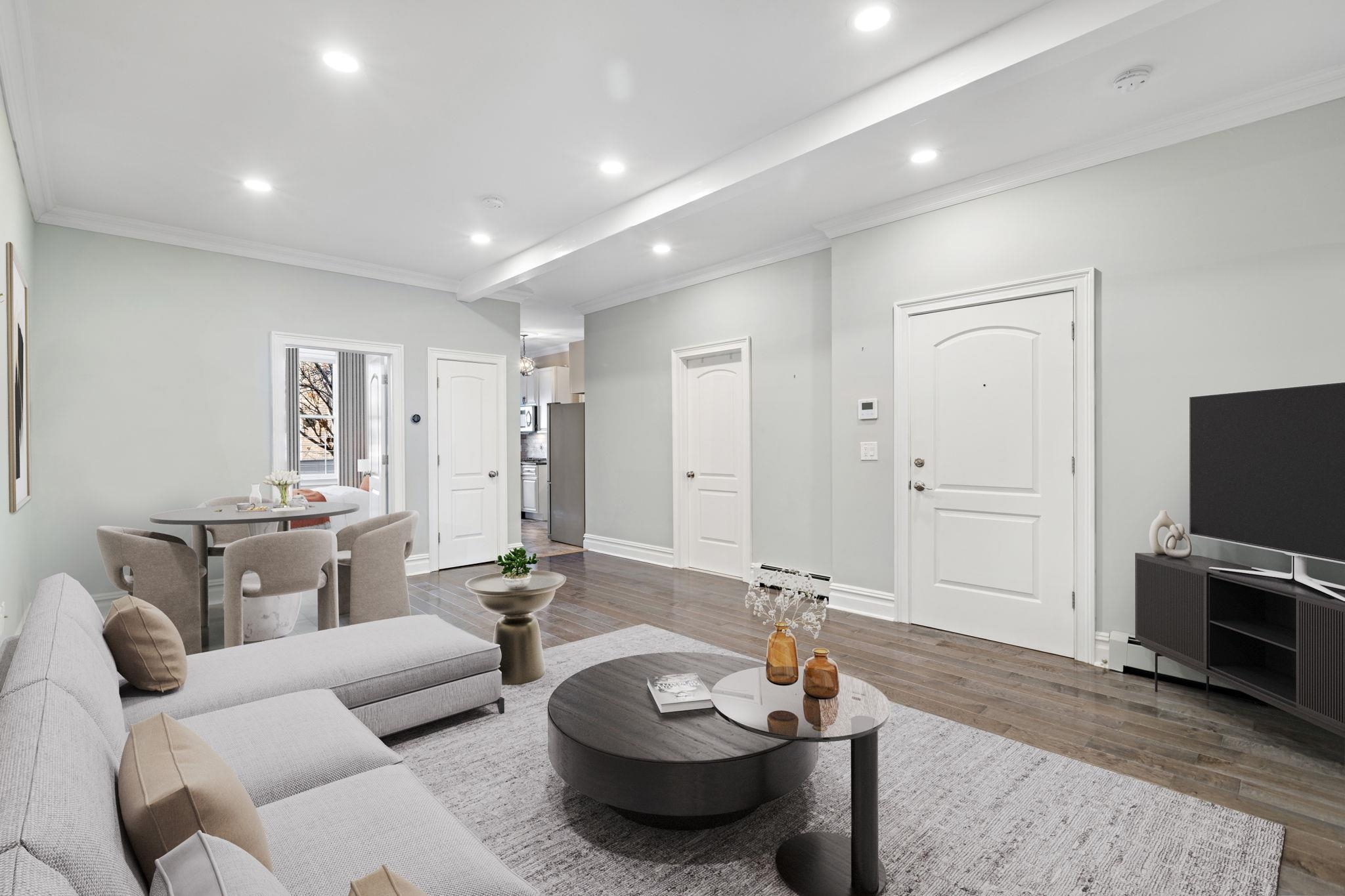 104 OAK ST Unit: 1