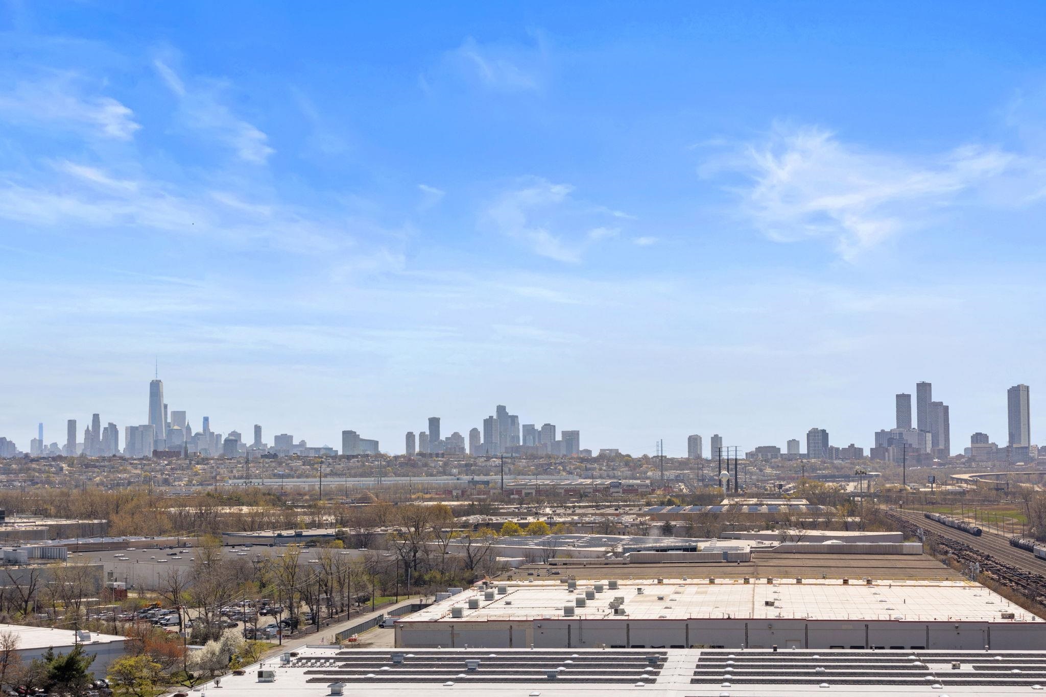 1307 HARMON COVE TOWER Unit: 1307