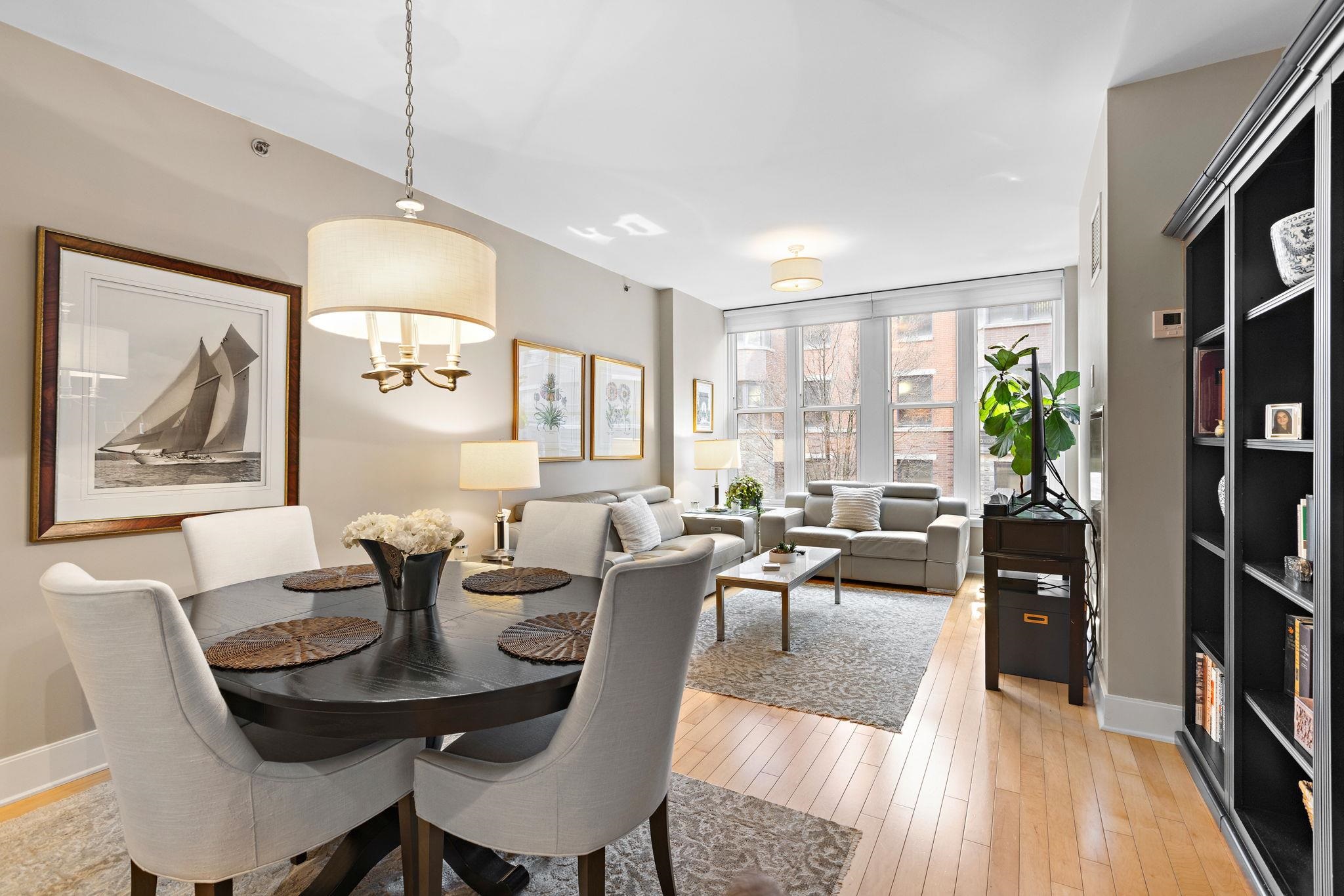 1125 MAXWELL LANE Unit: 222